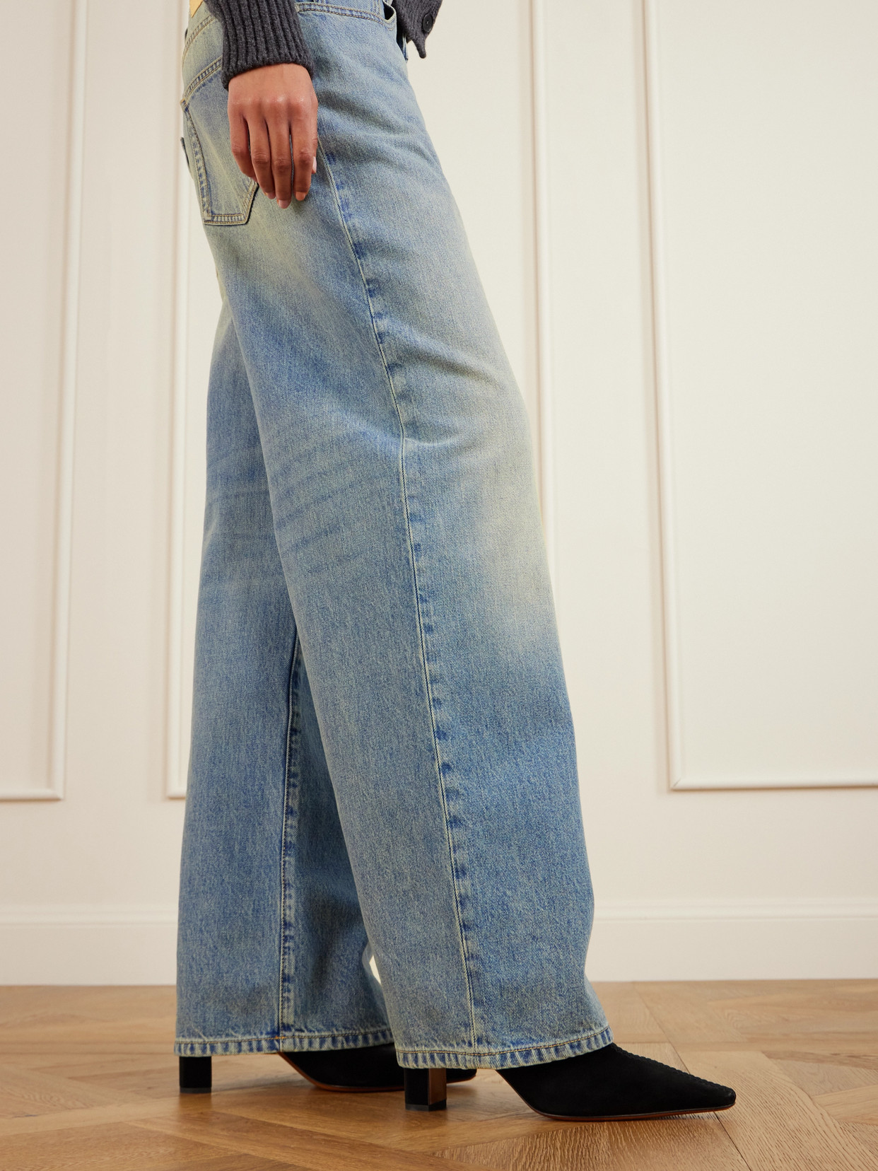 Alexander Mcqueen Mid-rise Wide-leg Jeans In Blue