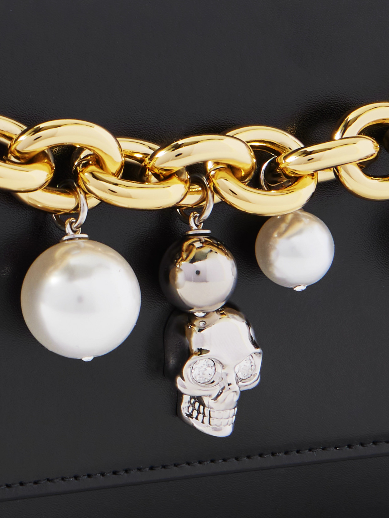 Alexander Mcqueen Small Chain-embellished Skull Shoulder Bag In Animal Print