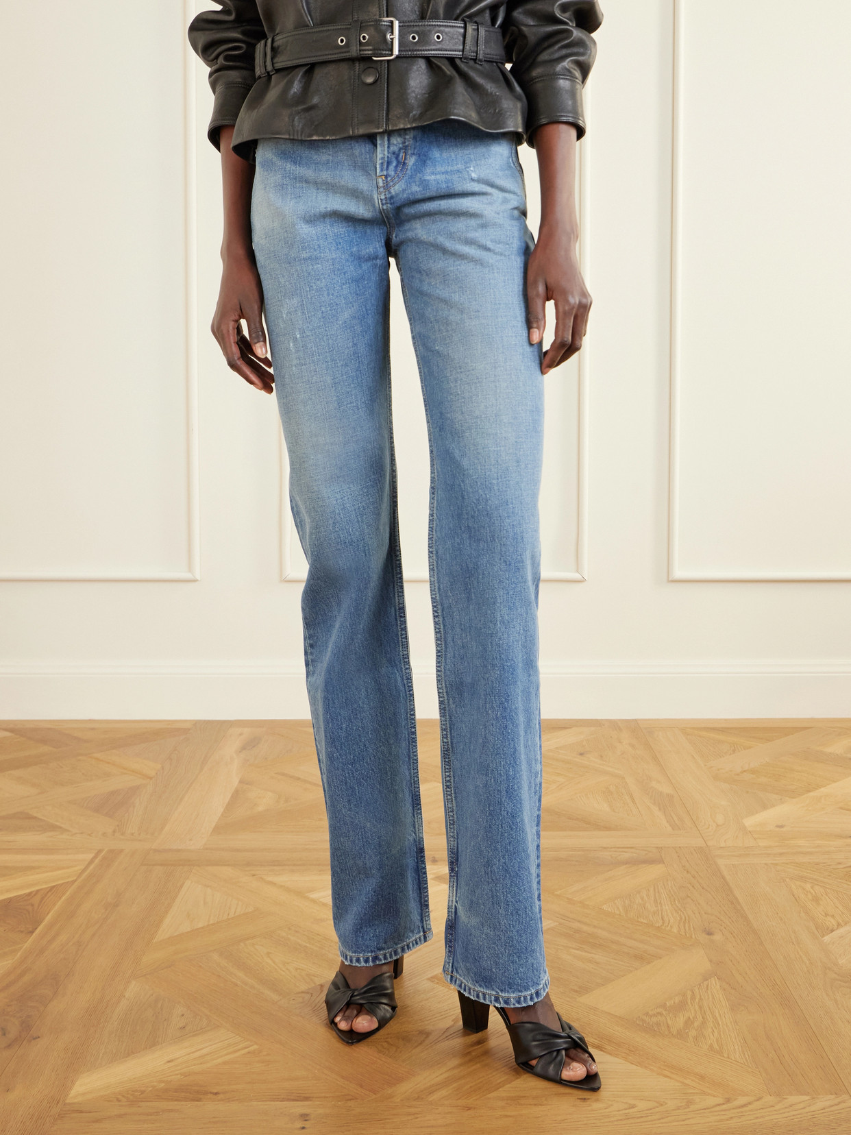 Saint Laurent Franciane Twisted Leather Mules In Black