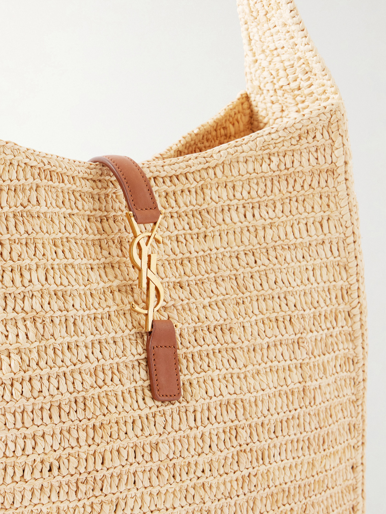 Le 5 À 7 Leather-Trimmed Raffia Shoulder Bag