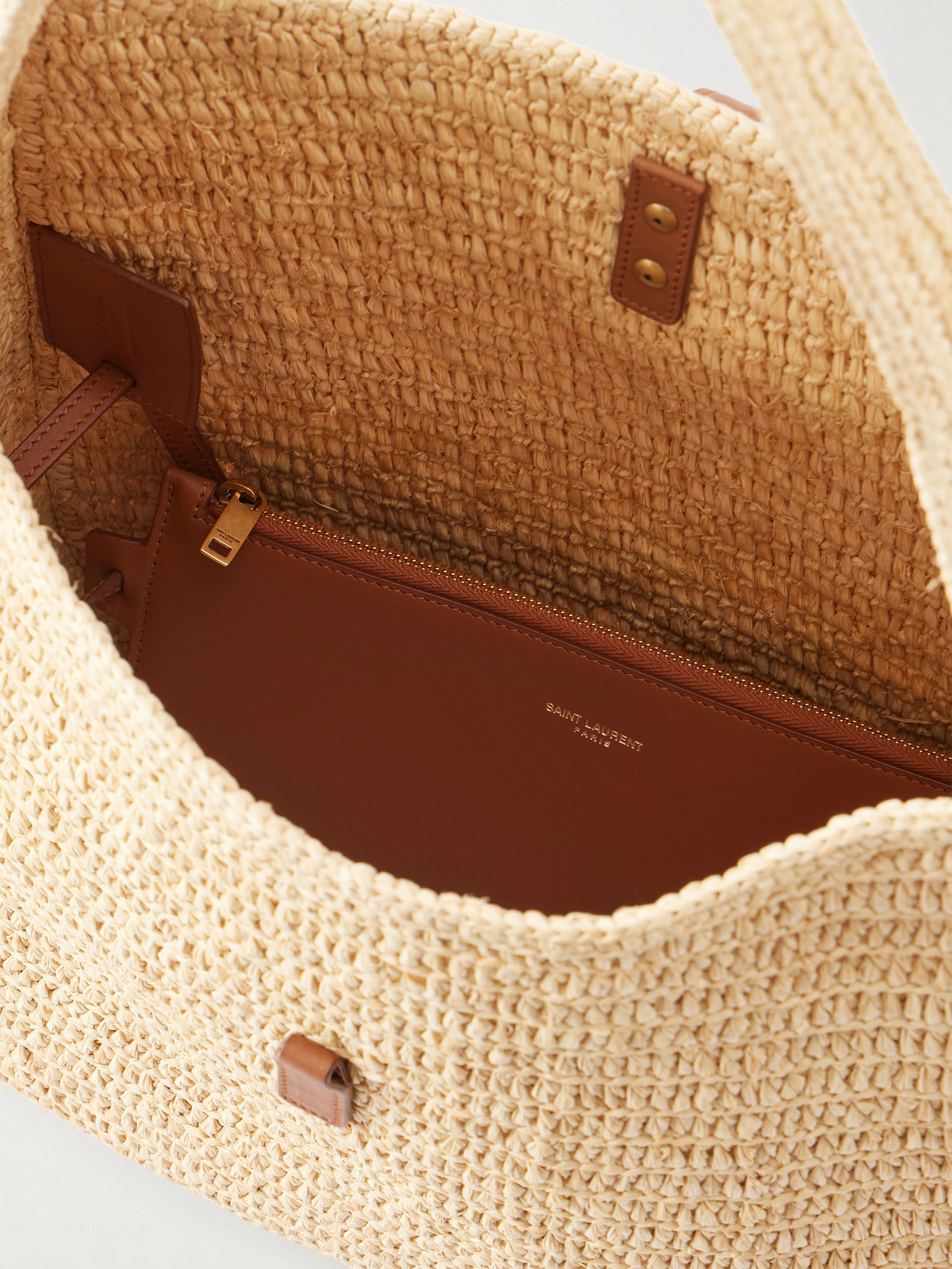 Le 5 À 7 Leather-Trimmed Raffia Shoulder Bag