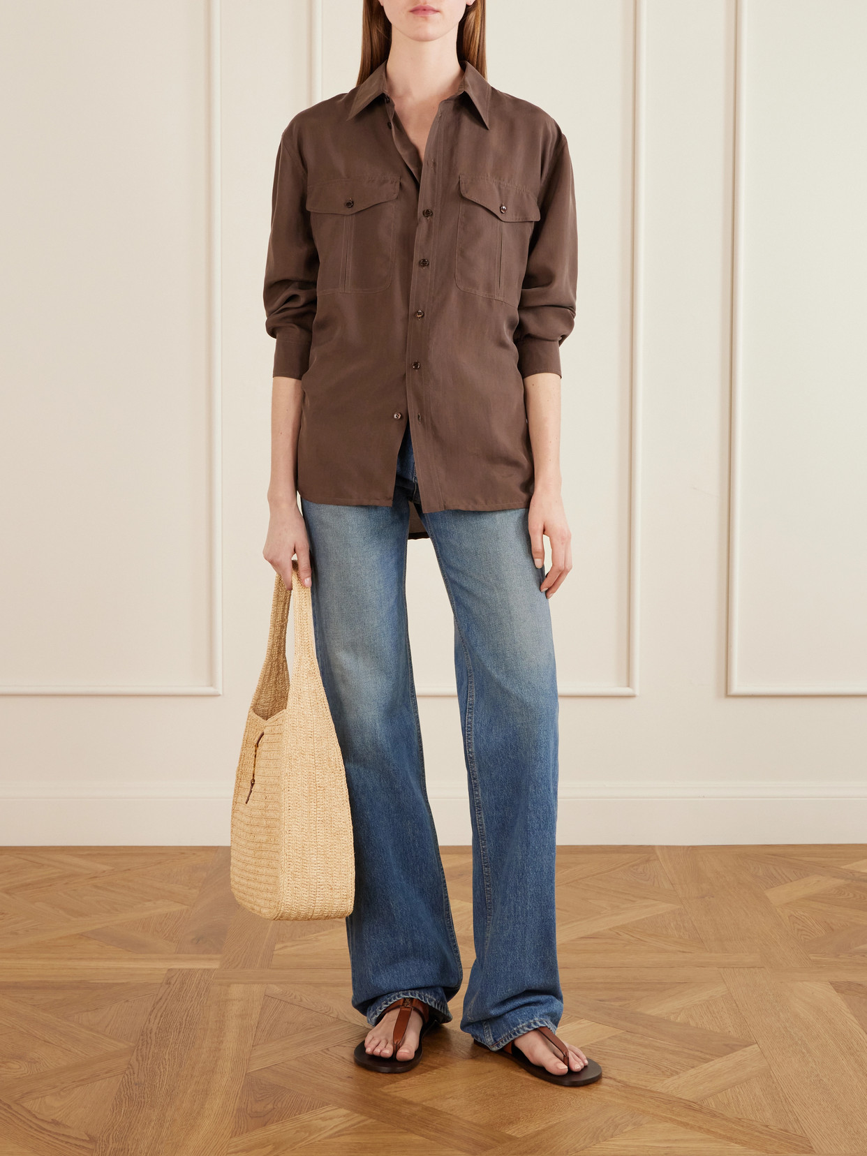 Le 5 À 7 Leather-Trimmed Raffia Shoulder Bag