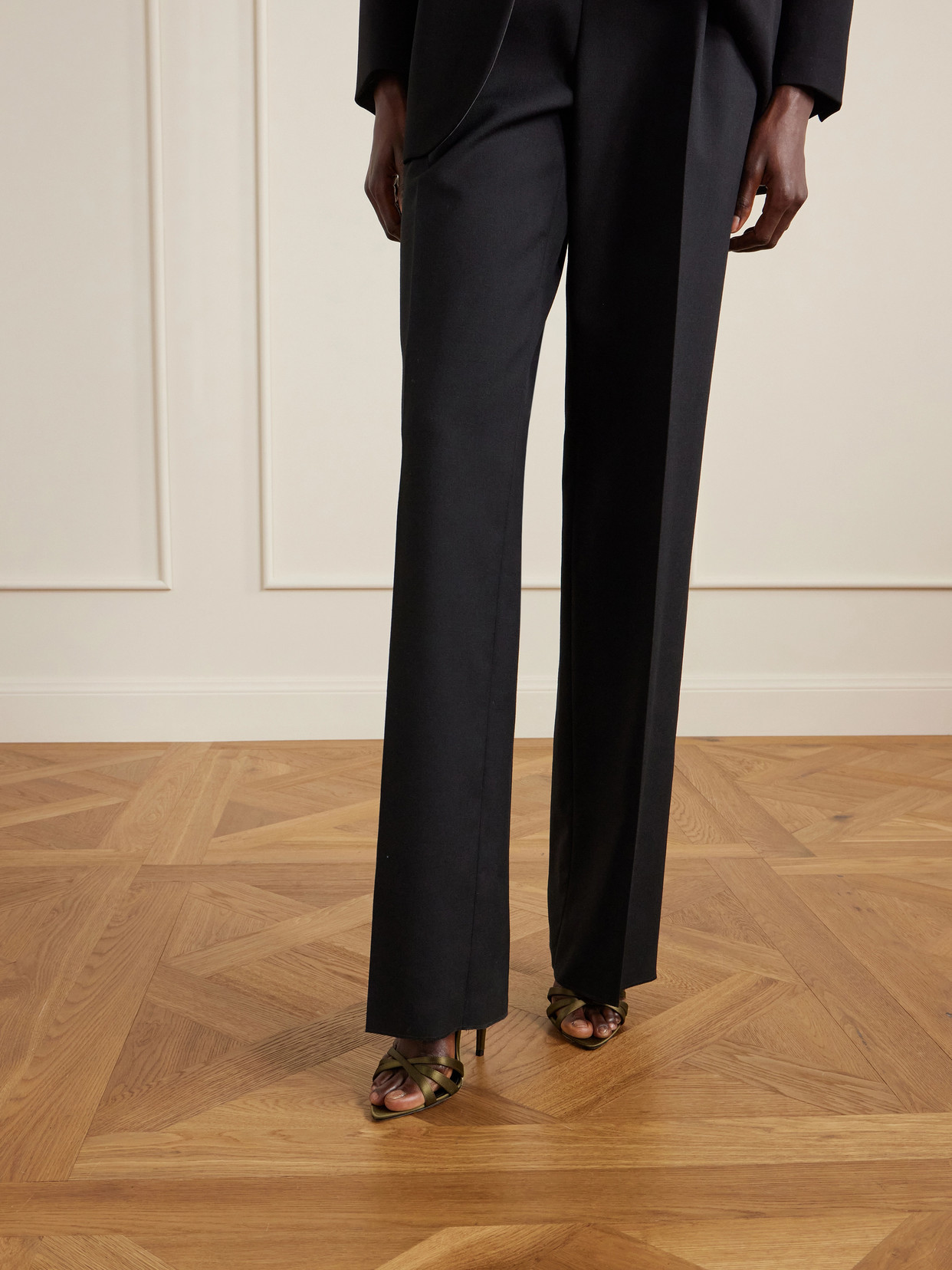 Kate Slingback