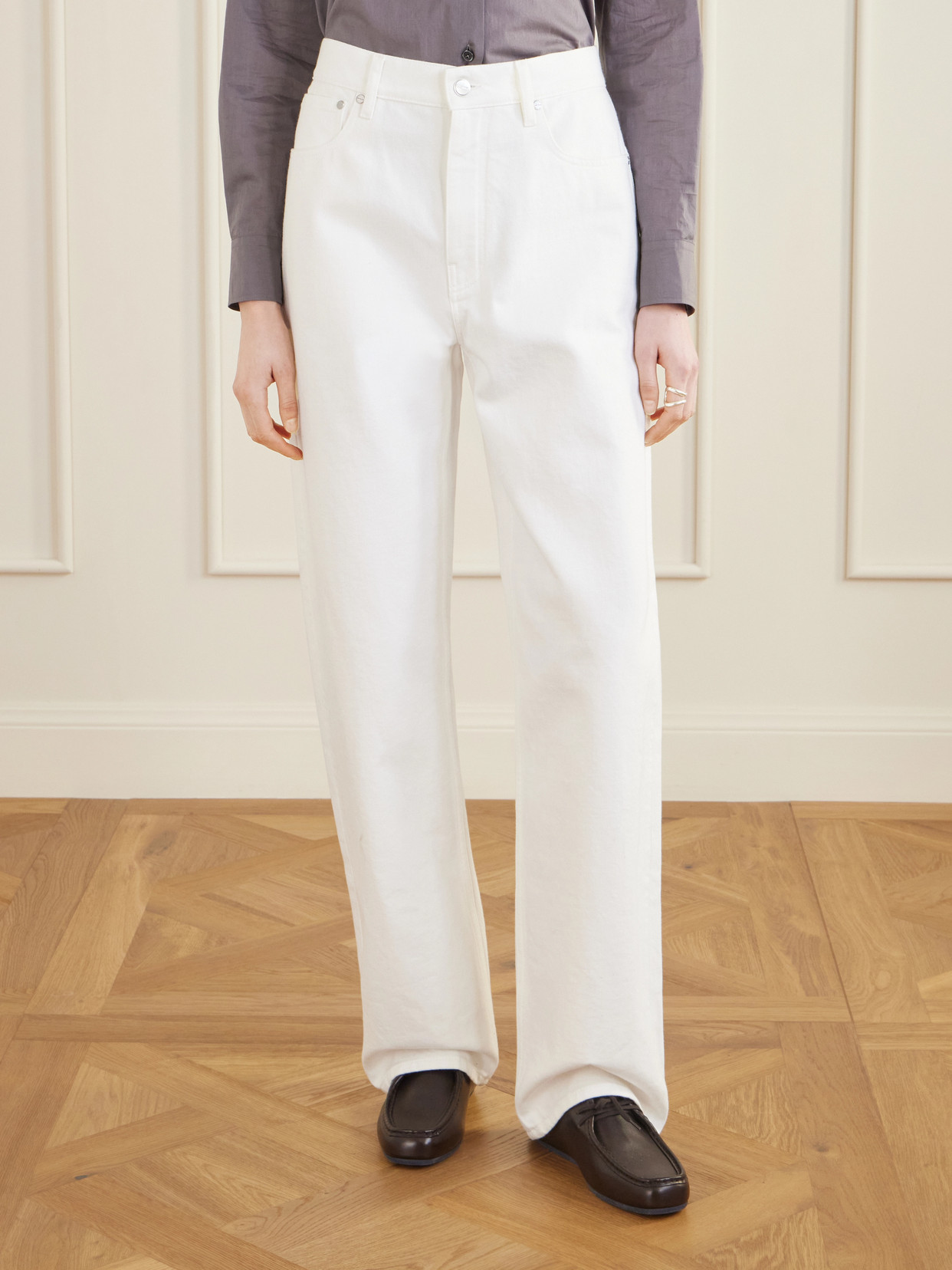 Straight-Leg Jeans