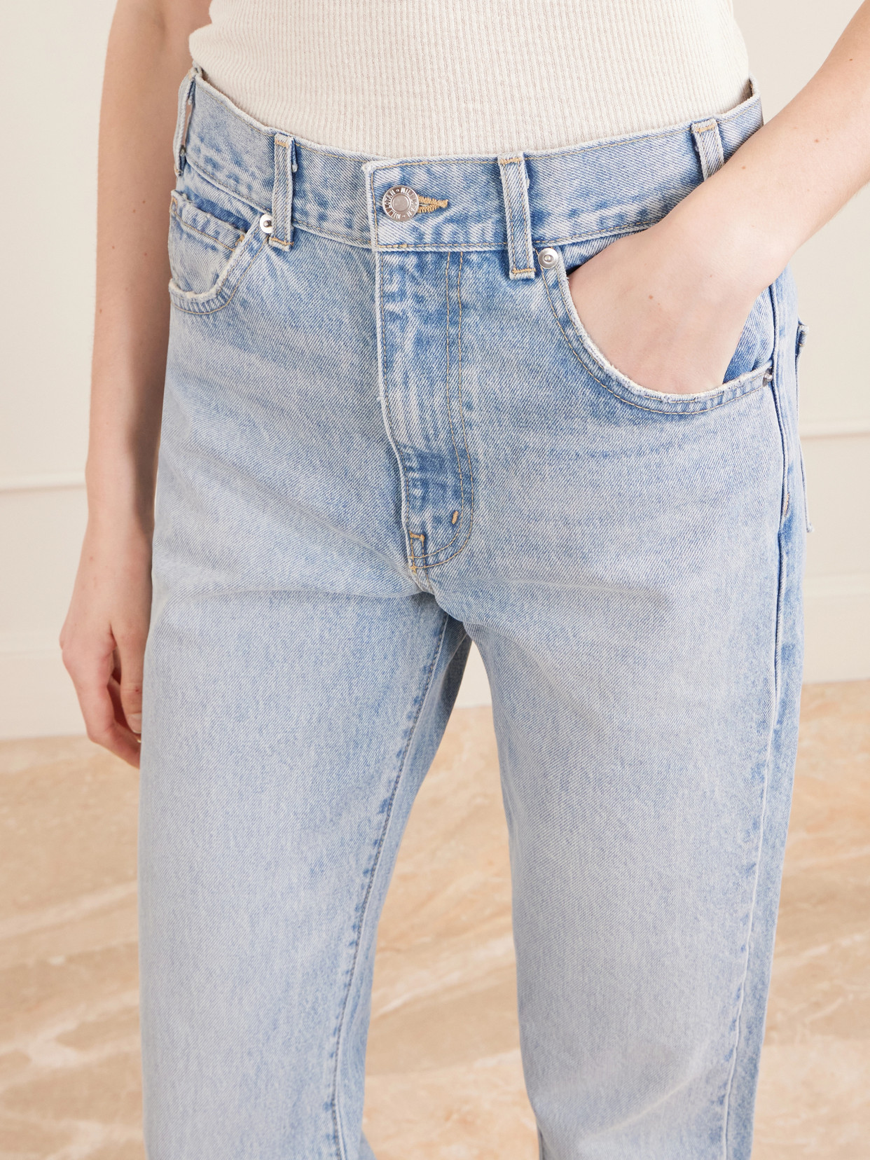Joan High-Rise Straight-Leg Jeans