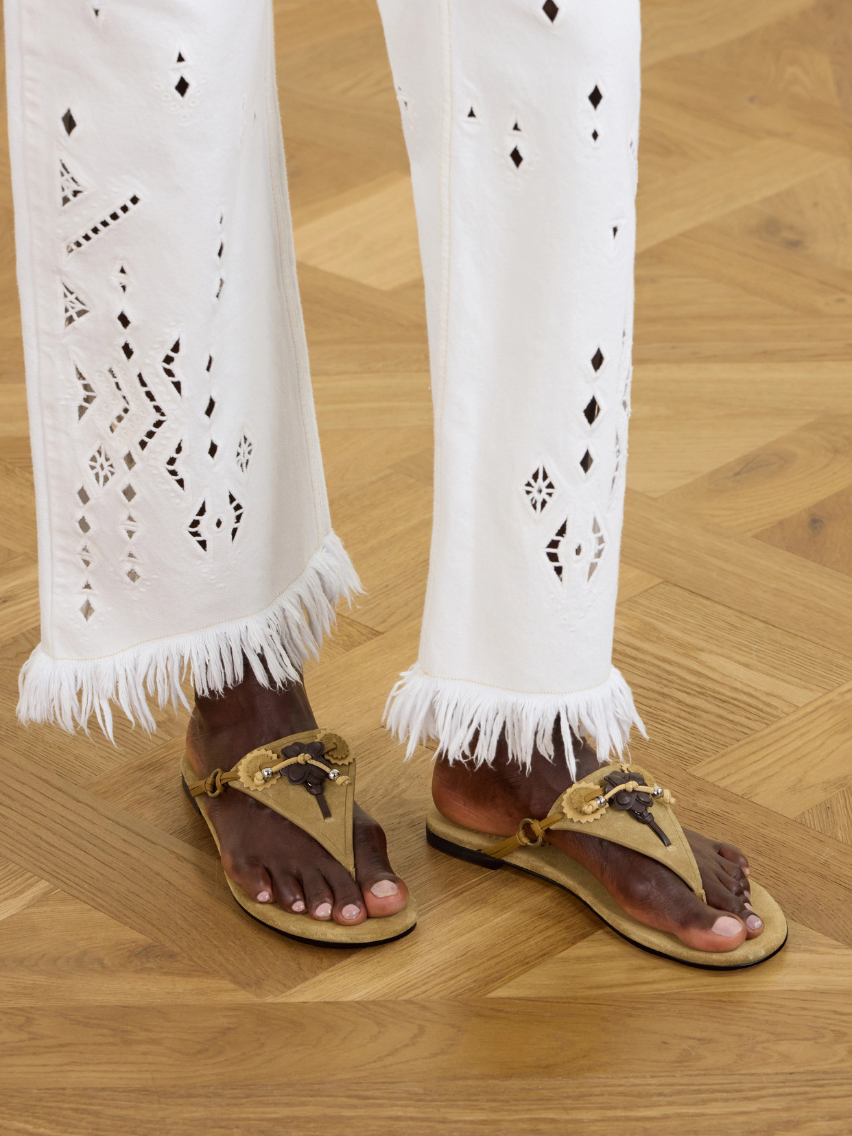 Elato Sandals