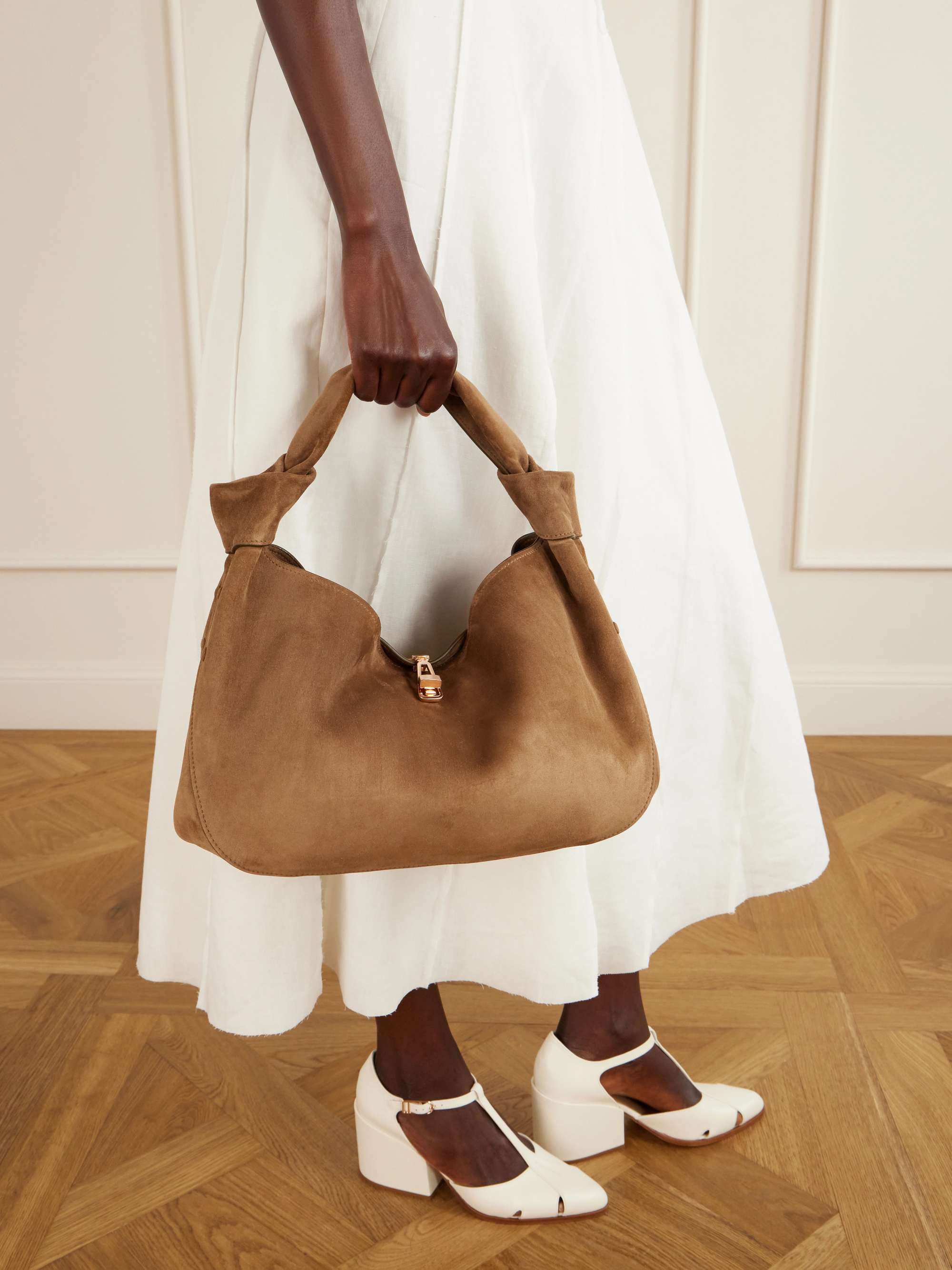 GABRIELA HEARST 