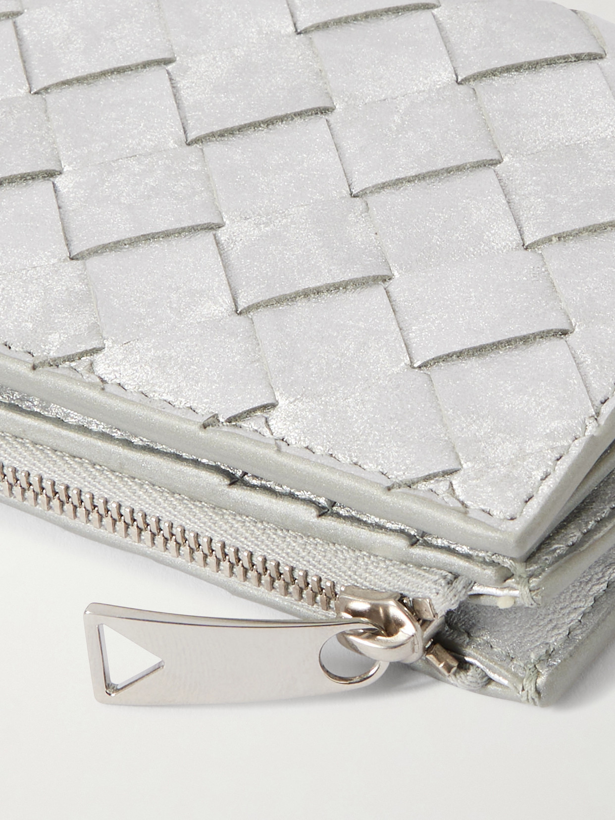 Bottega Veneta Metallic Intrecciato Leather Wallet In Burgundy