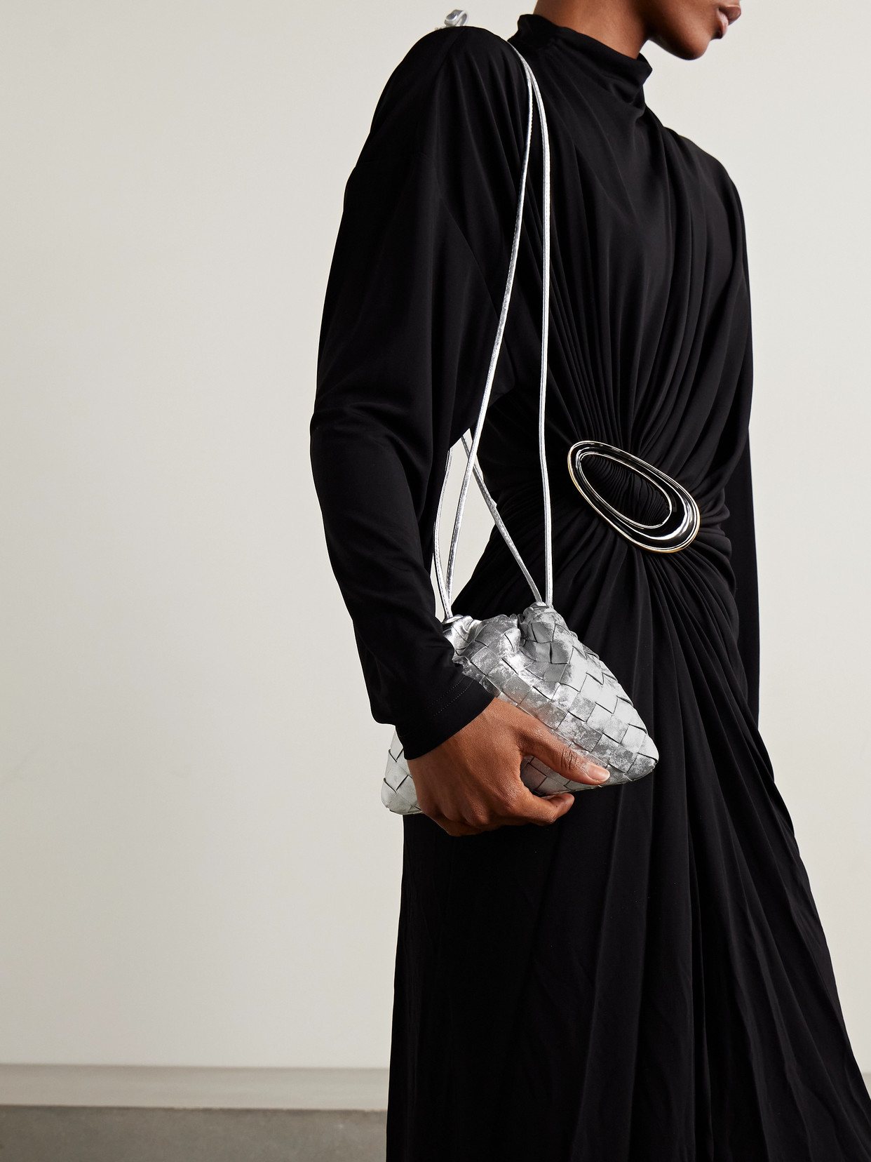 Bottega Veneta Intrecciato Metallic Leather Shoulder Bag In Silver