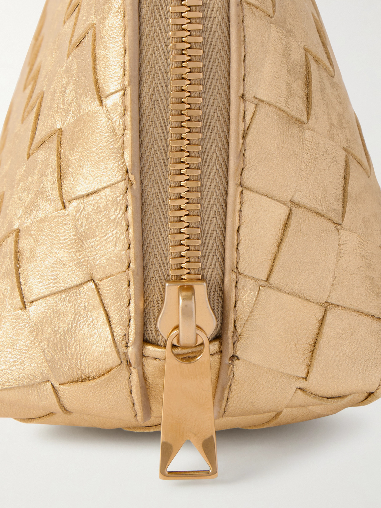 Bottega Veneta Intrecciato Distressed Metallic Leather Pouch In Gold