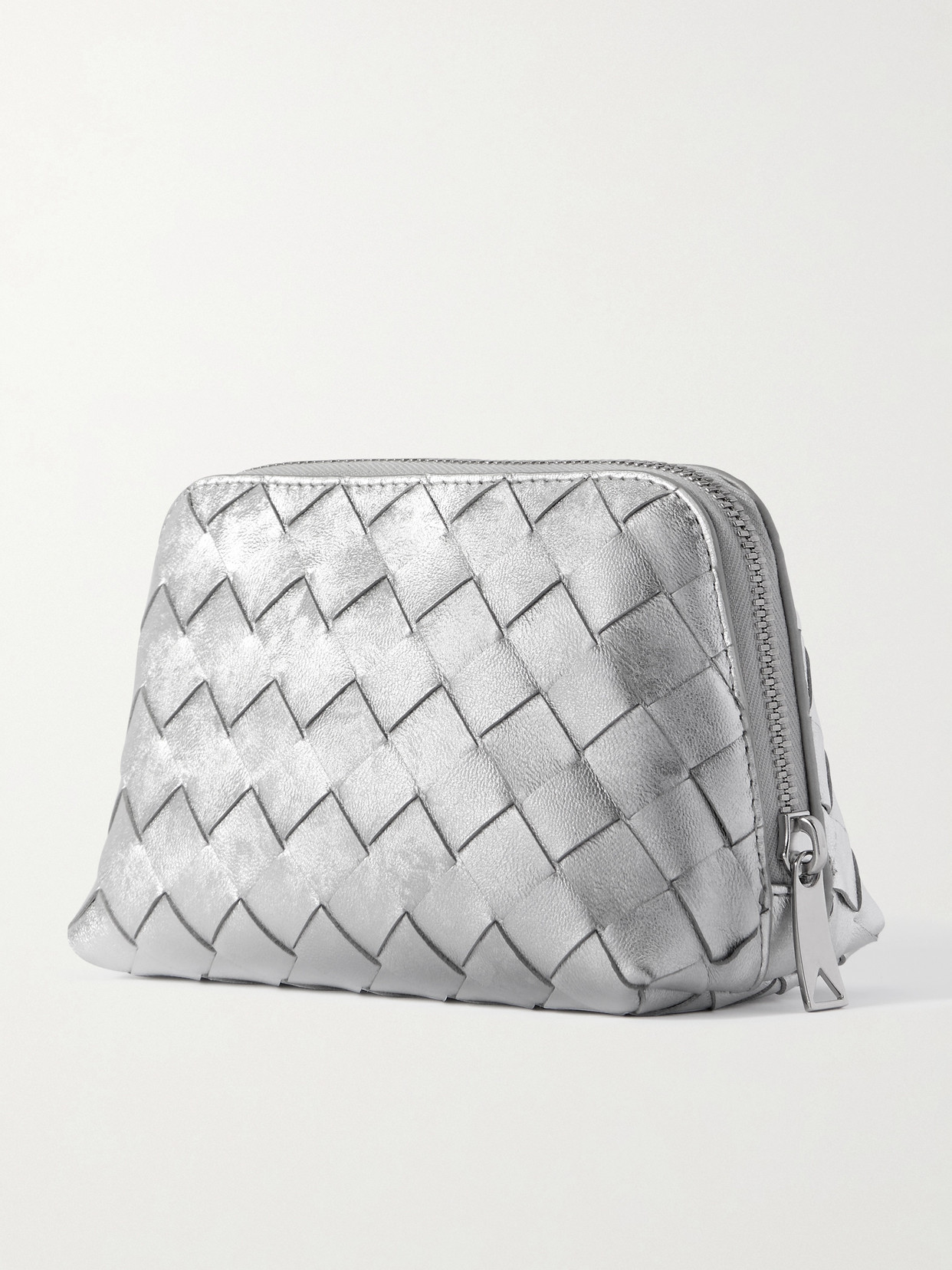 Bottega Veneta Intrecciato Leather Pouch In Silver