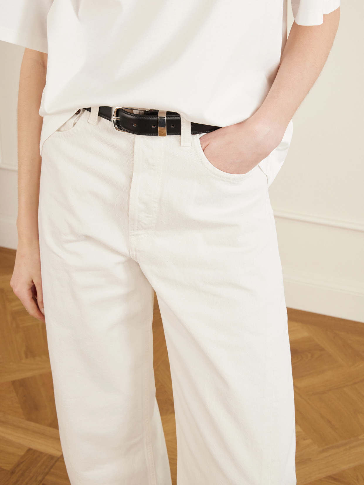 Luna Pieced High-Waist Tapered Jeans