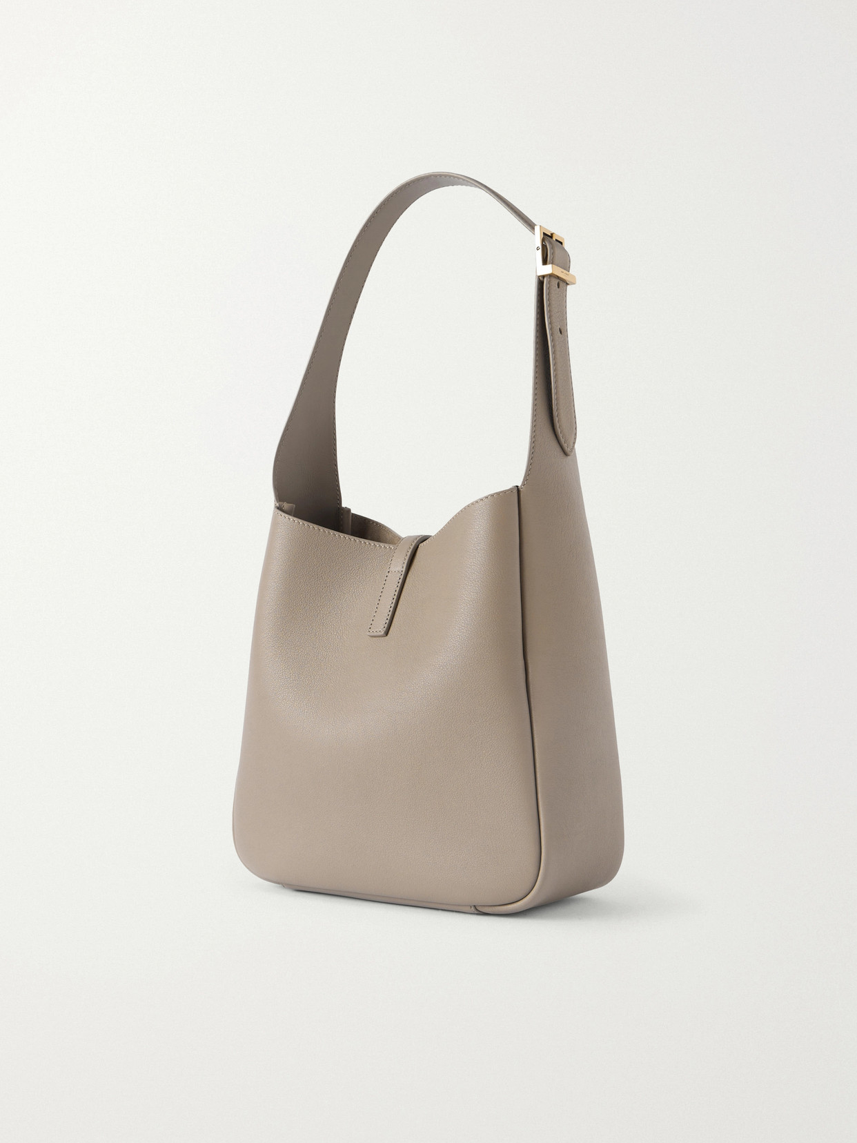 Le 5 À 7 Shoulder Bag