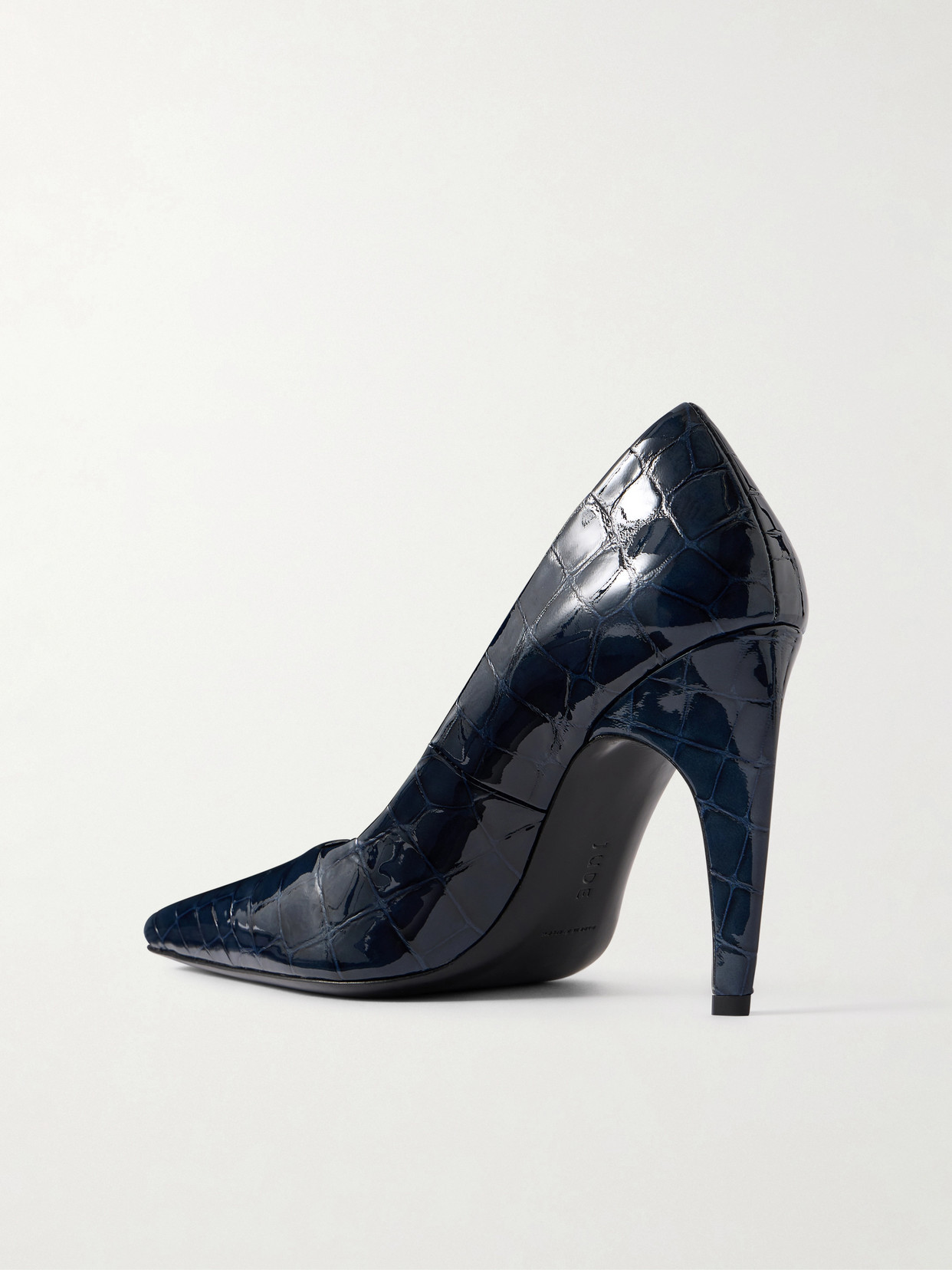 Fame Croc-Effect Pumps
