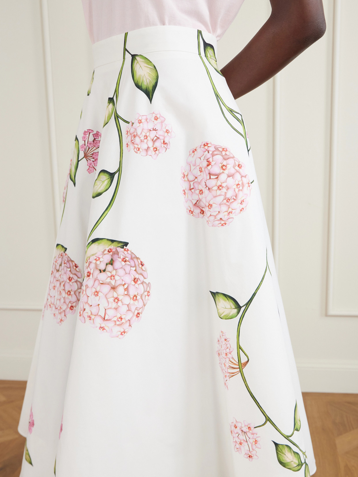 Oscar De La Renta Porcelain Flowers Stretch Cotton Poplin A-line Midi Skirt In White