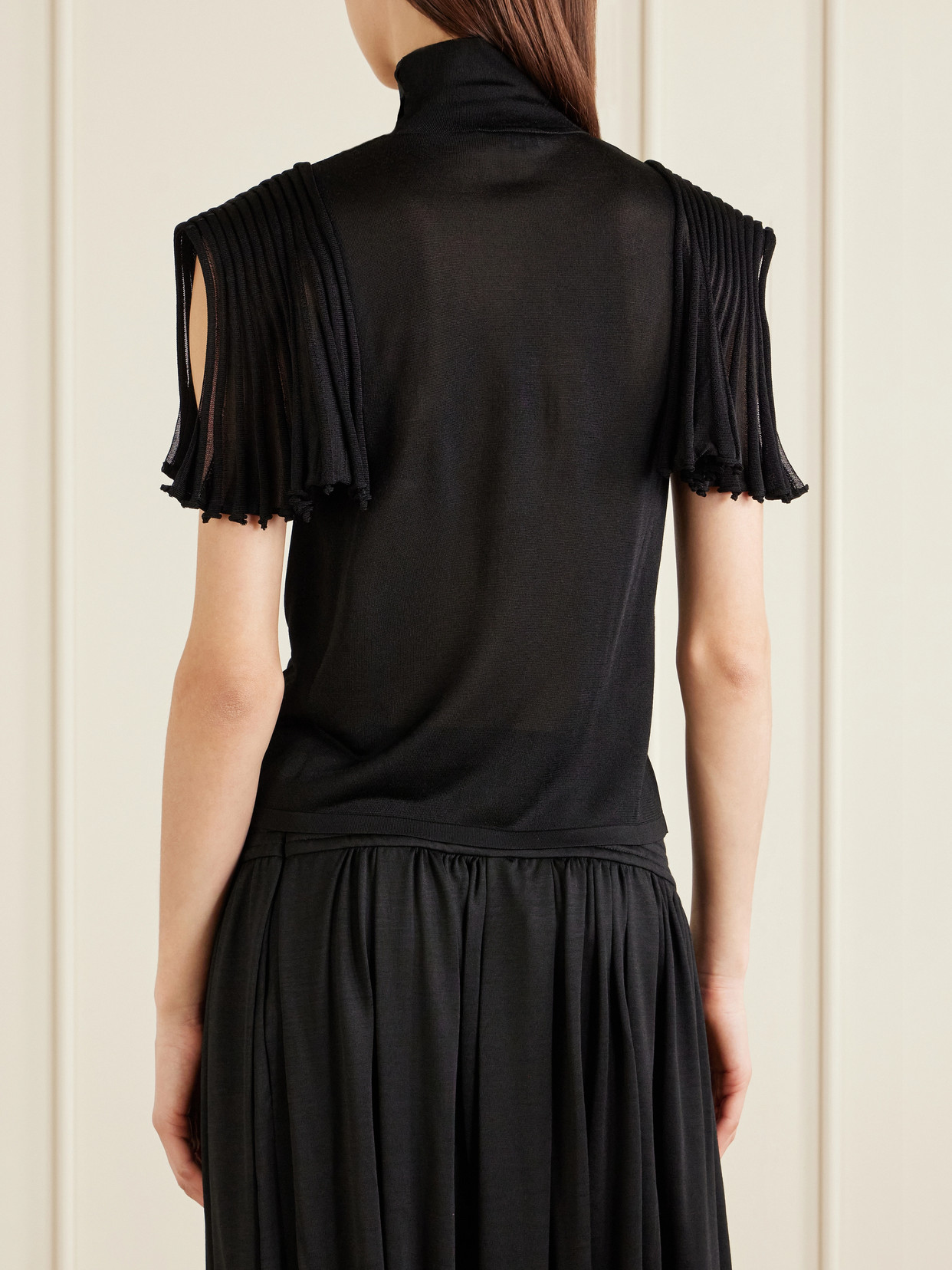 Alaïa Leaf-godet Top In Black