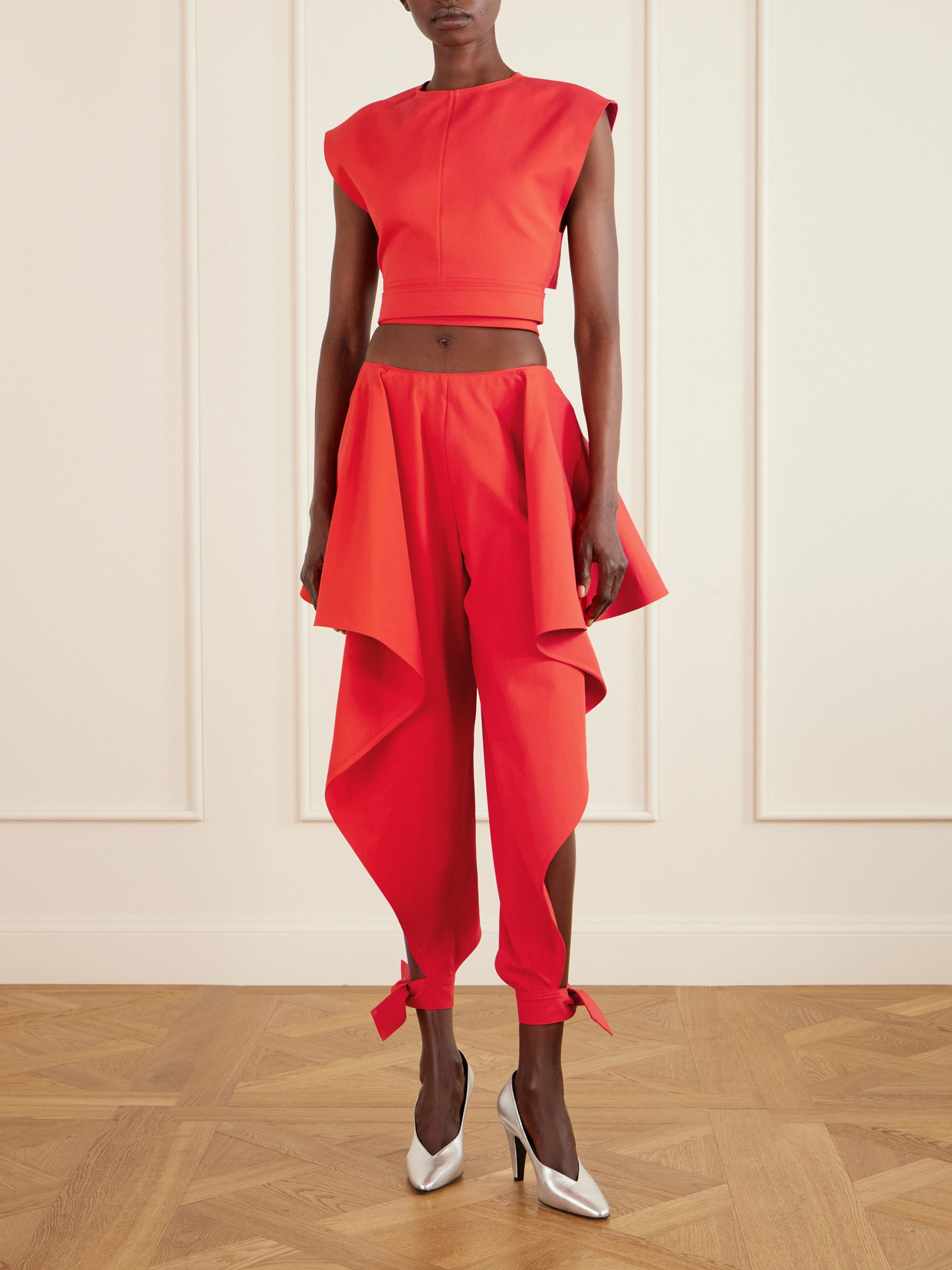 Alaïa Womens Orange Sanguine Ruffled Open-seam Cotton Trousers In Red