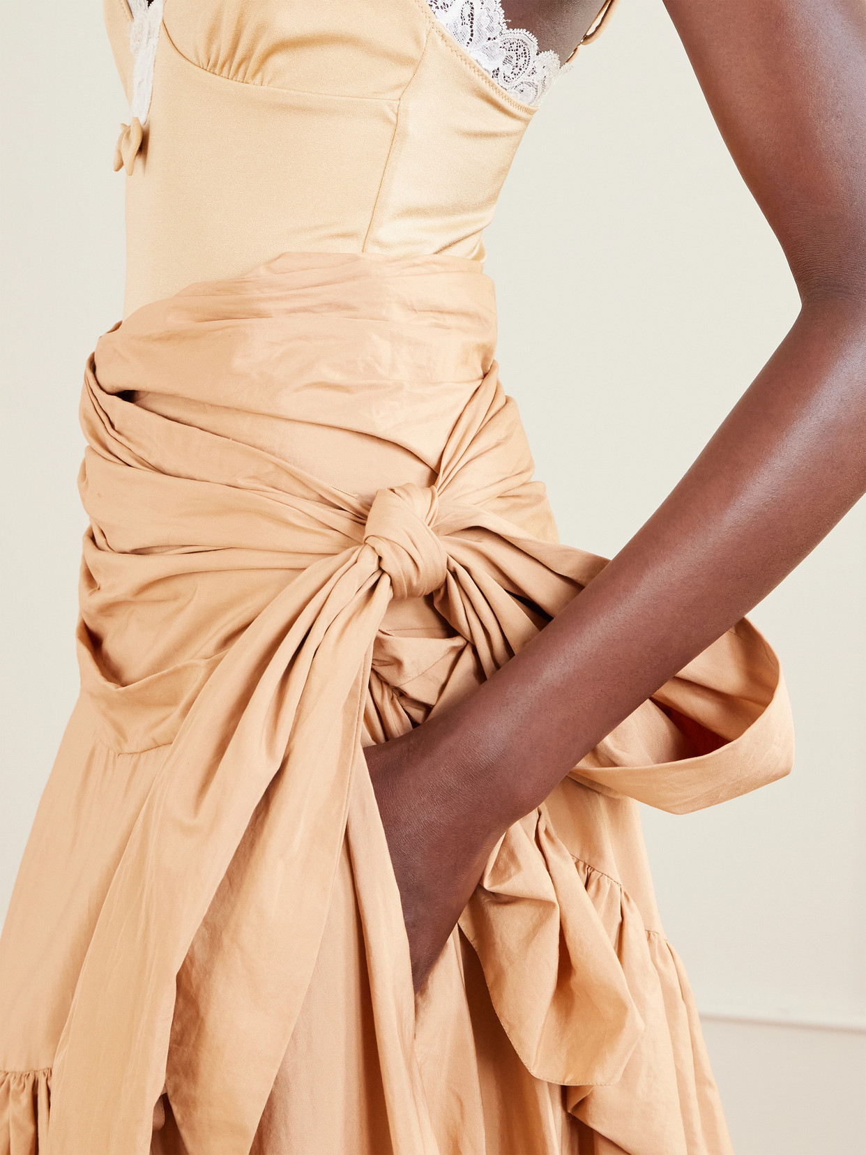 Chloé - Bow-Detailed Ruffled Organic Cotton-Poplin Midi