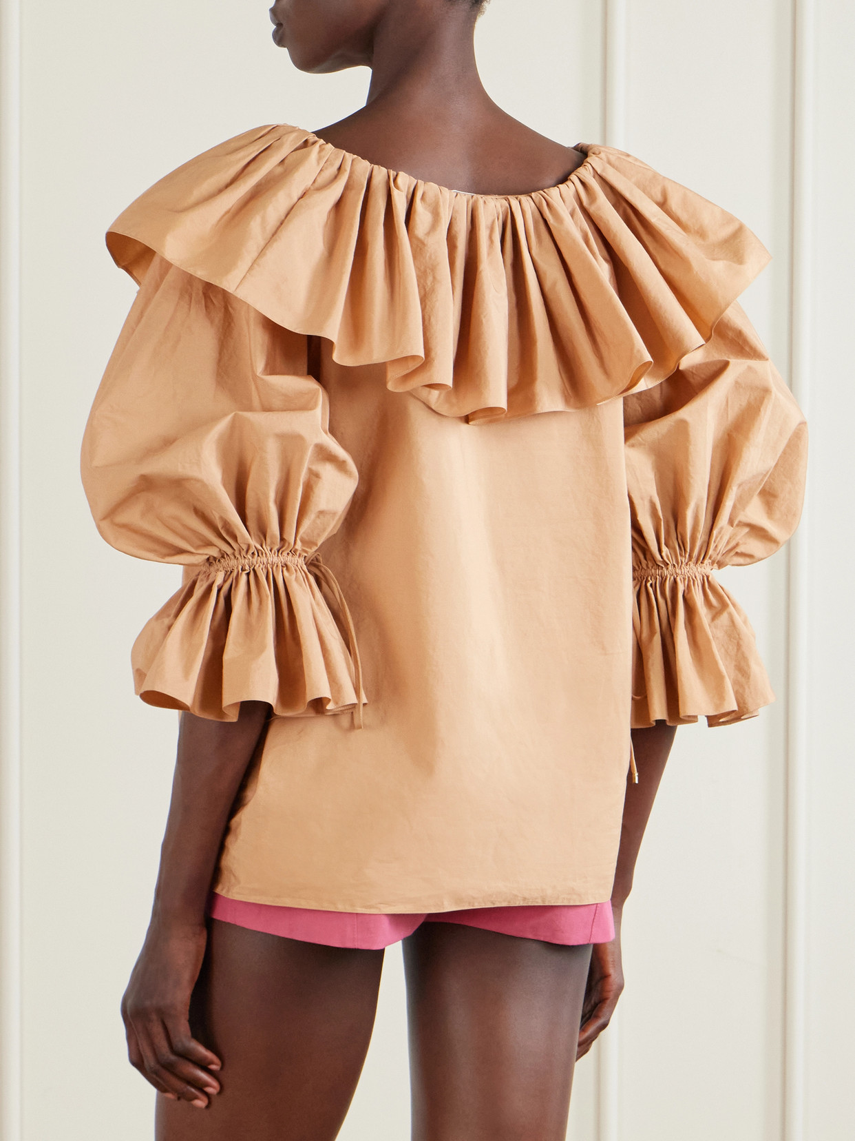 Chloé Ruffled Cotton Blouse With Drawstring Cuffs For Women In Brown