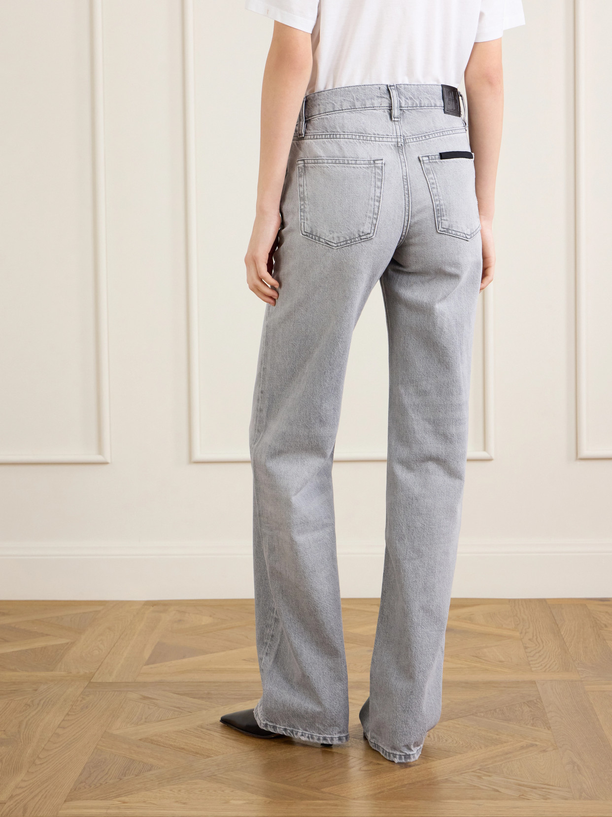 Hugh Mid-Rise Wide- Leg
