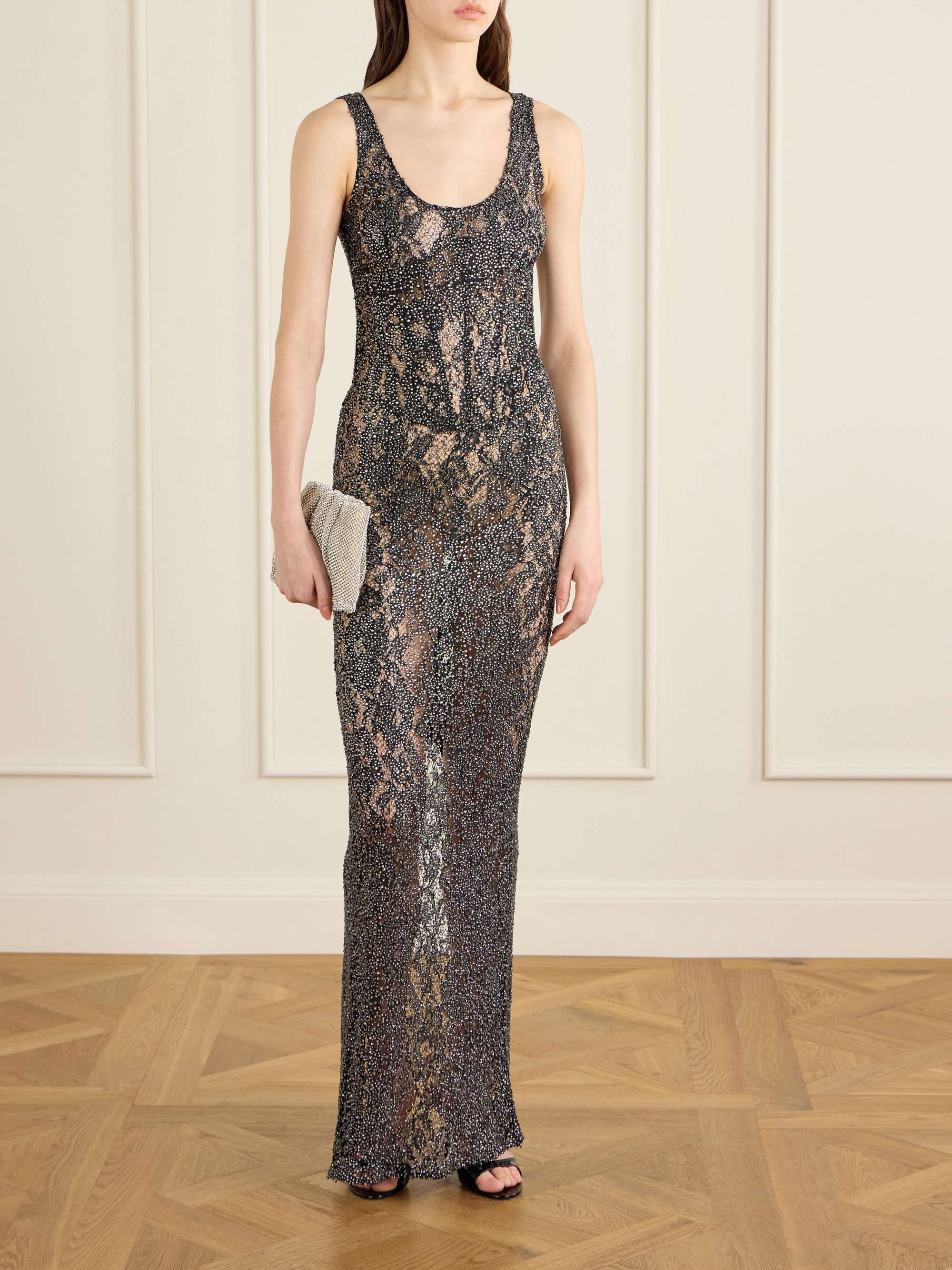 THE NEW ARRIVALS ILKYAZ OZEL 