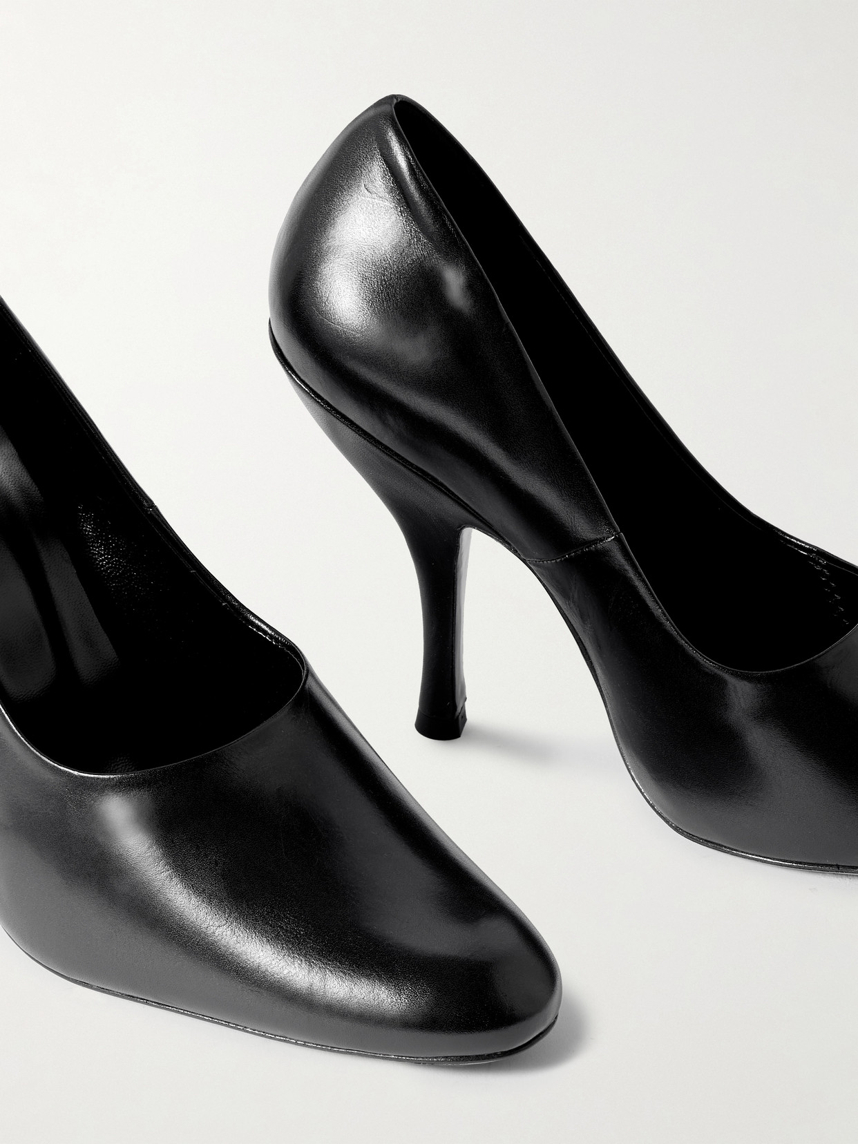 Leather Pumps