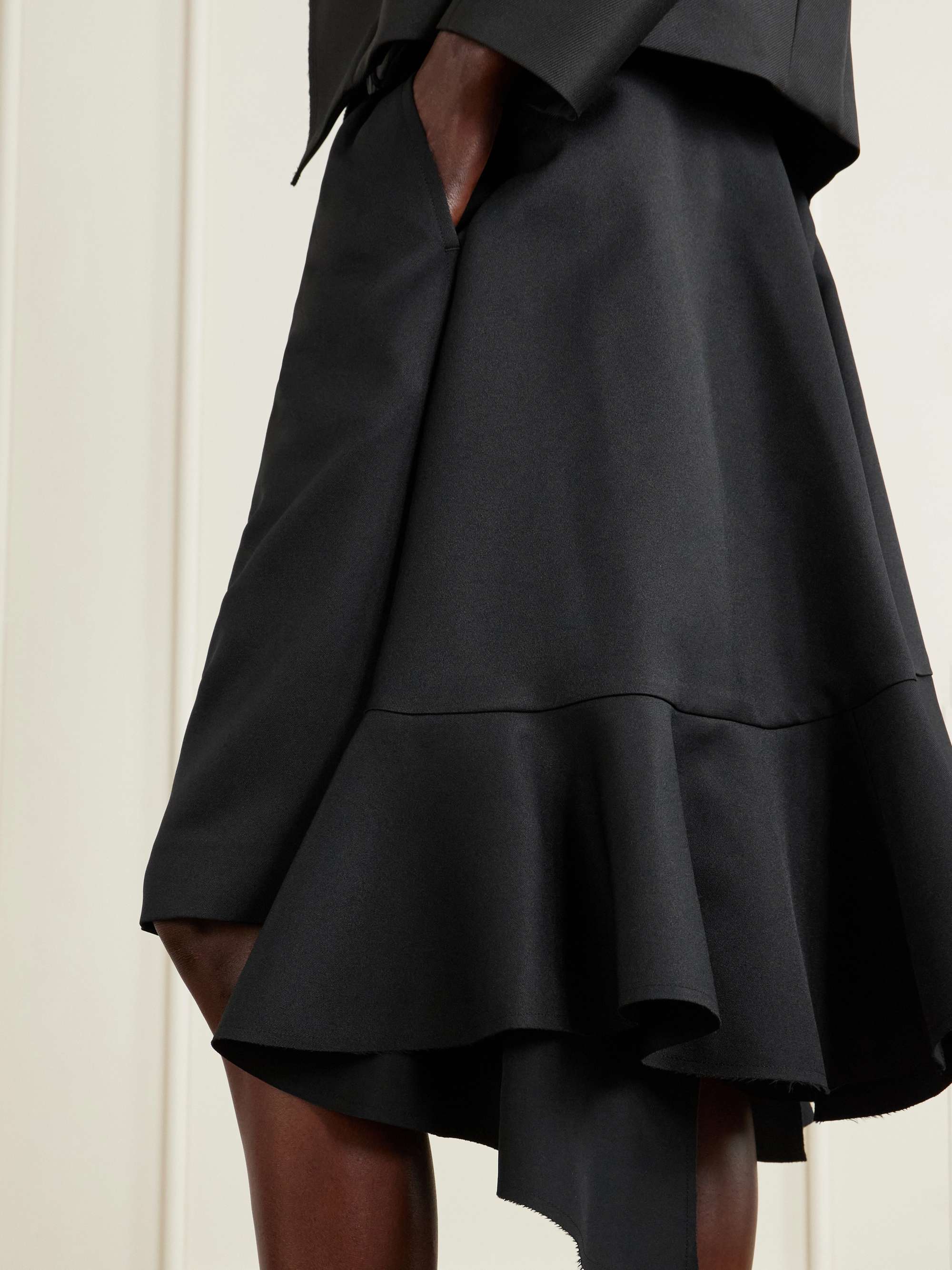 COMME des GARÇONS Wide-Leg twill ruffled shorts | NET-A-PORTER