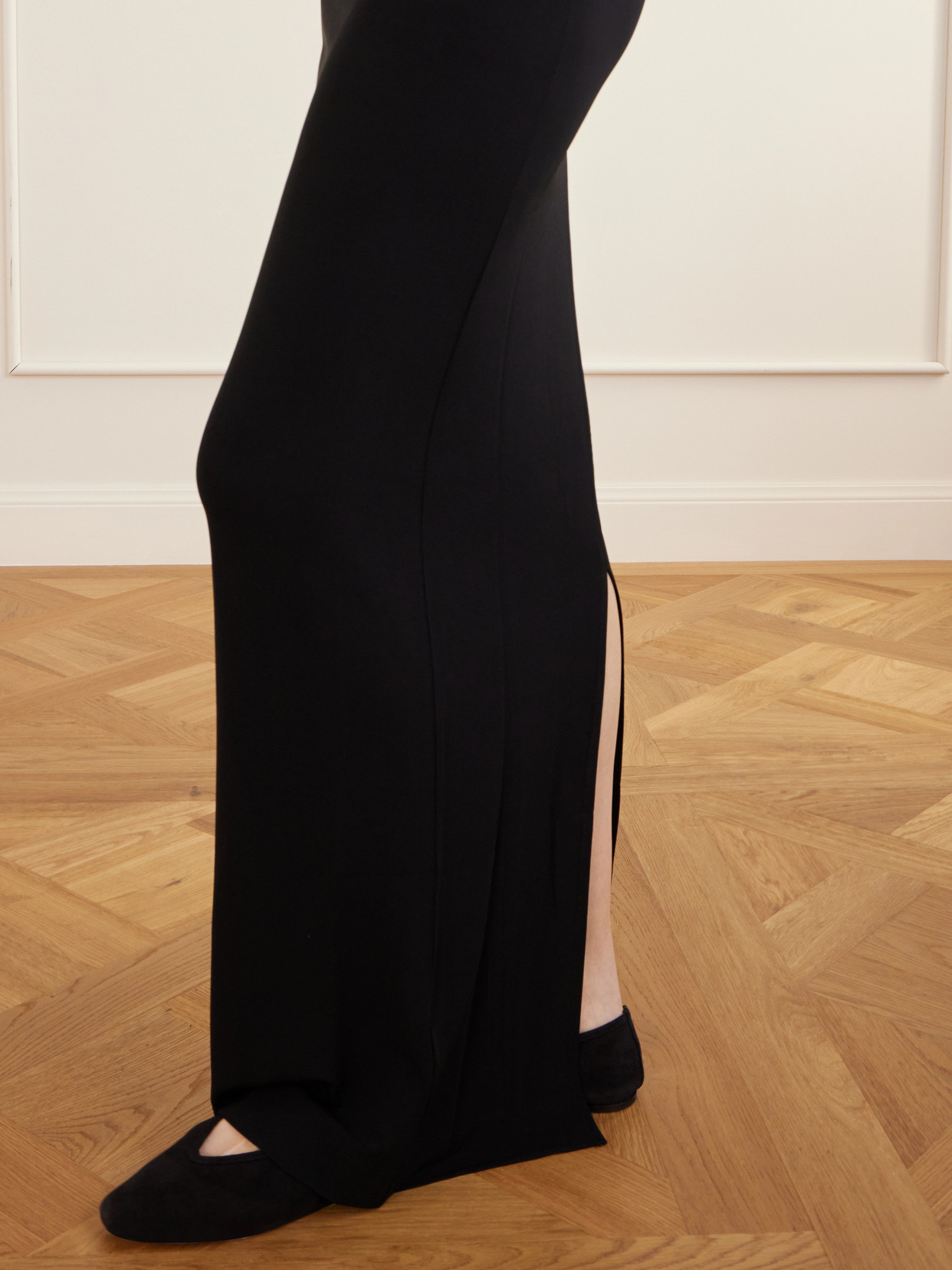 Éterne Emma Stretch-jersey Midi Skirt In Black