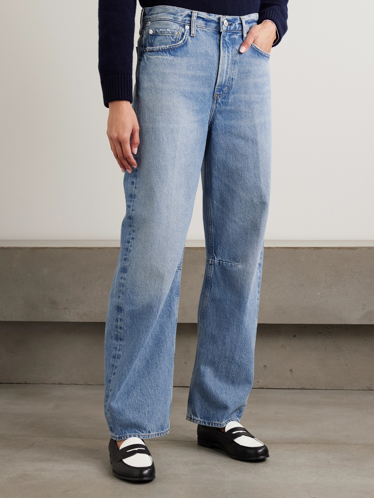 Citizen Of Humanity Miro Long Mid-rise Barrel-leg Jeans In Blue