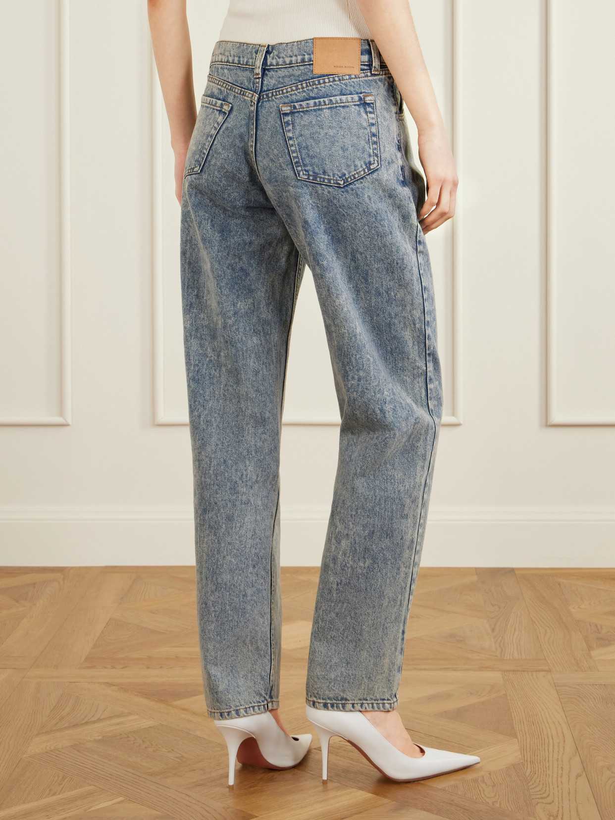 Straight-Leg Jeans