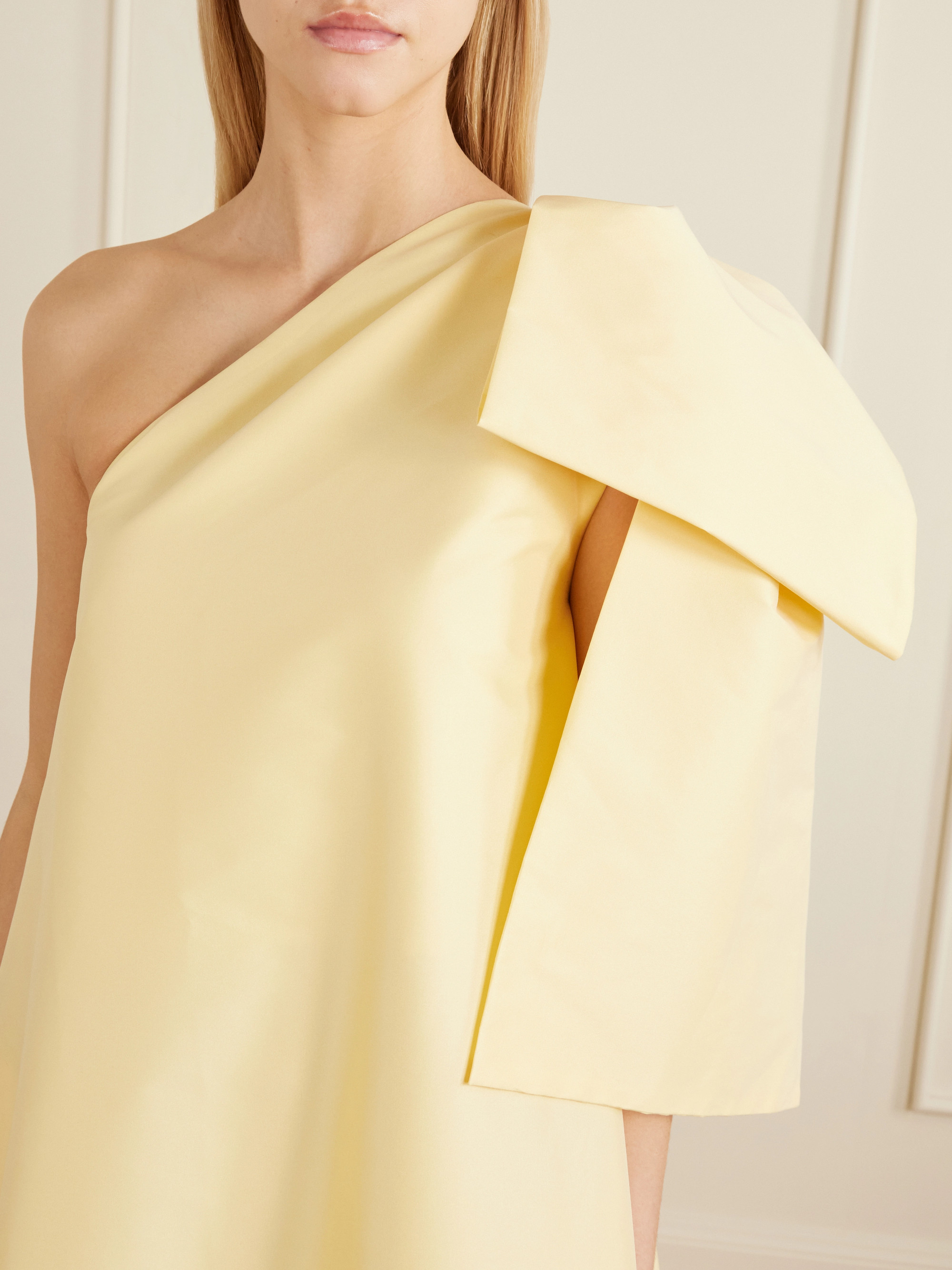 Bernadette Winnette one-shoulder crepe gown