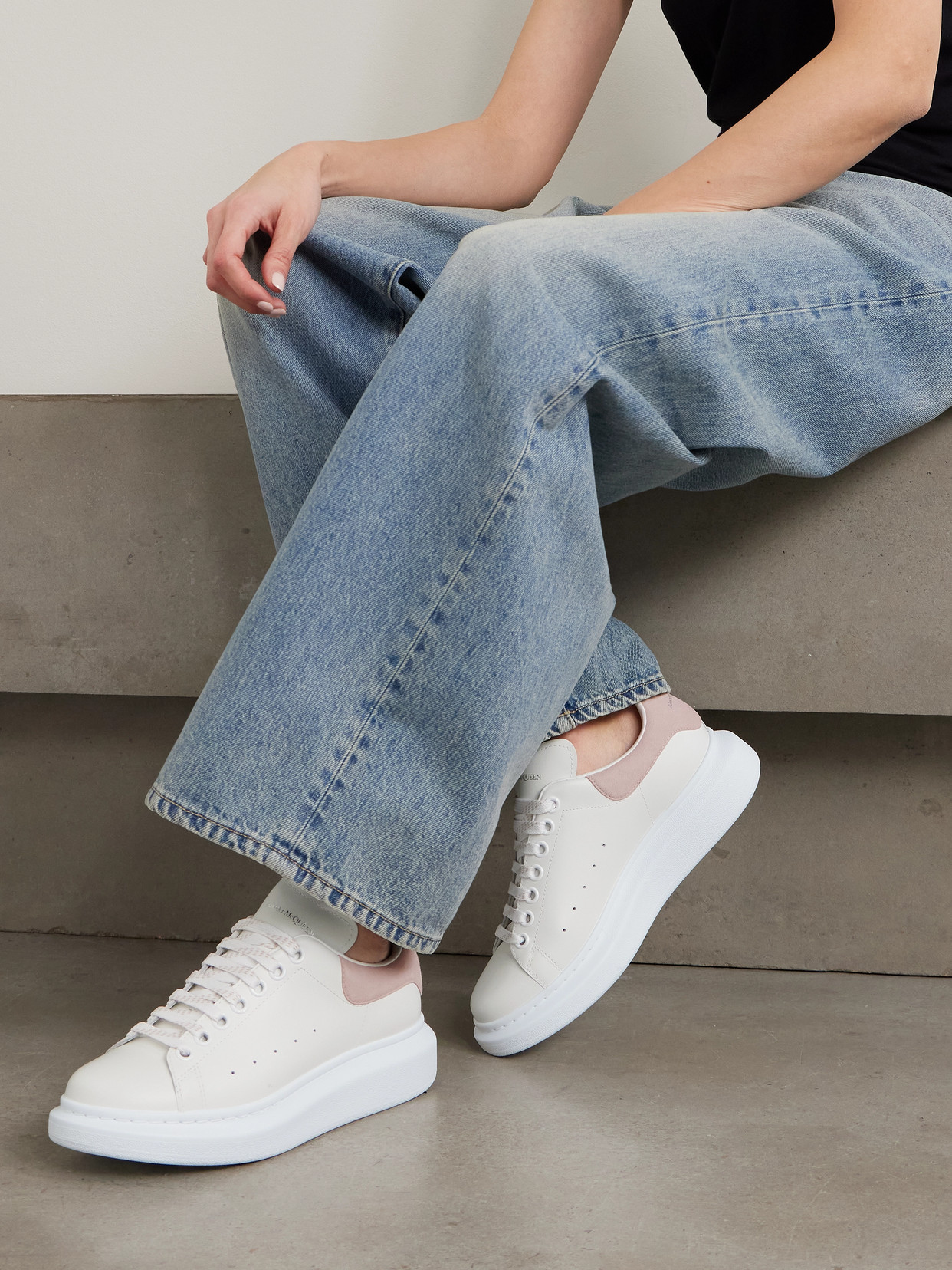 Alexander Mcqueen Women White Low Top Sneakers With Logo Lettering On Tongue And Heel In Leather Wom