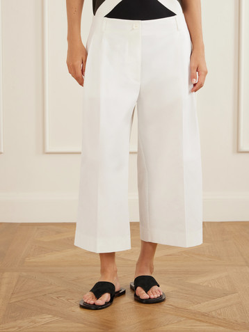 TOTEME Cropped pleated organic cotton and Lyocell-blend straight-leg pants