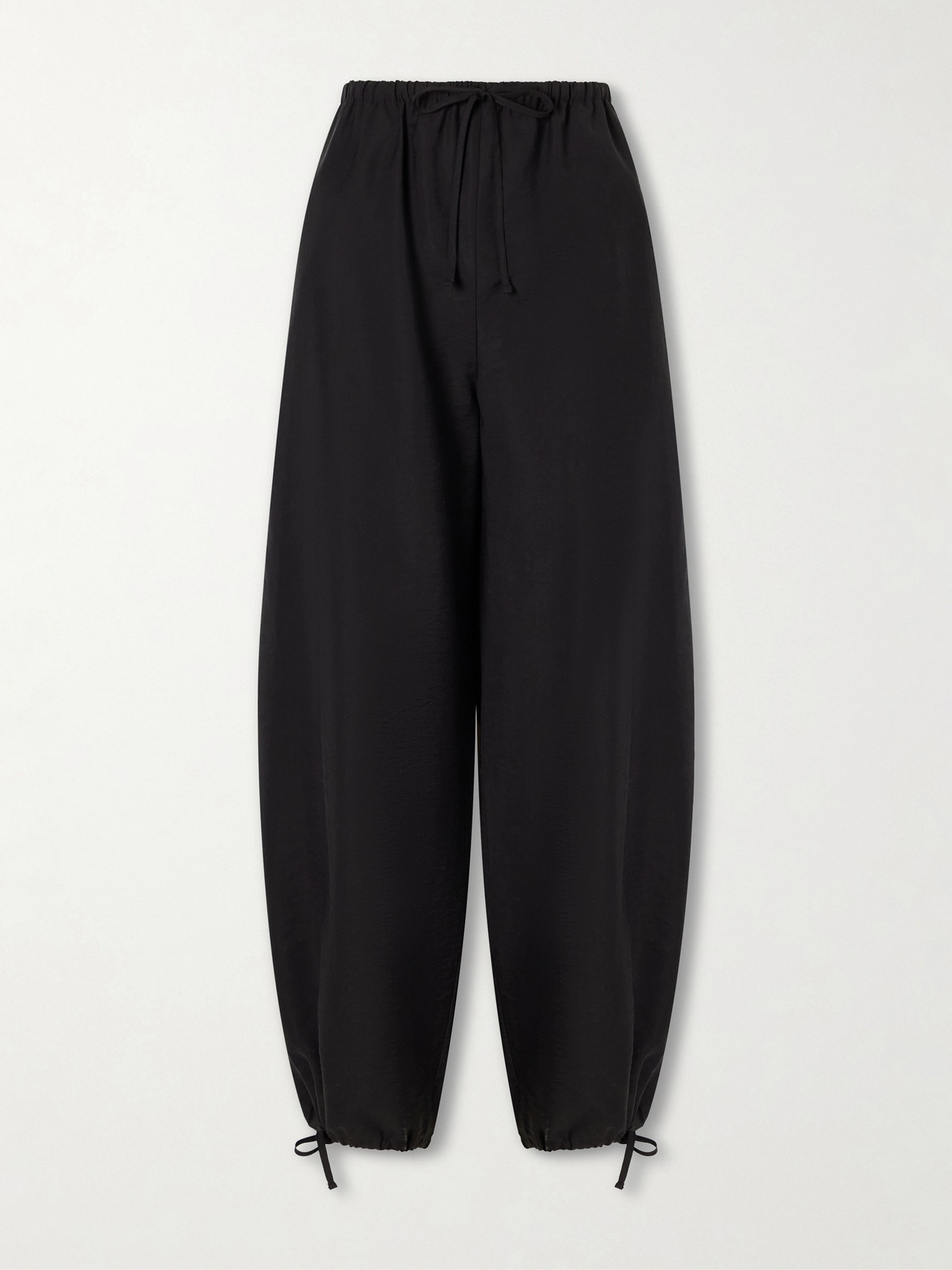 Totême Lyocell-blend Tapered Pants In Black