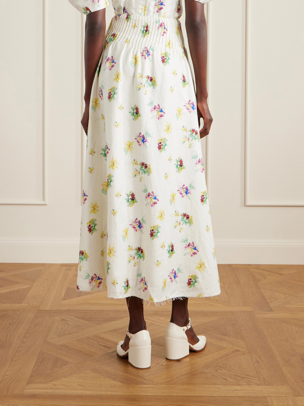 Penelope Pintucked Floral-Print Linen-Twill Maxi Skirt