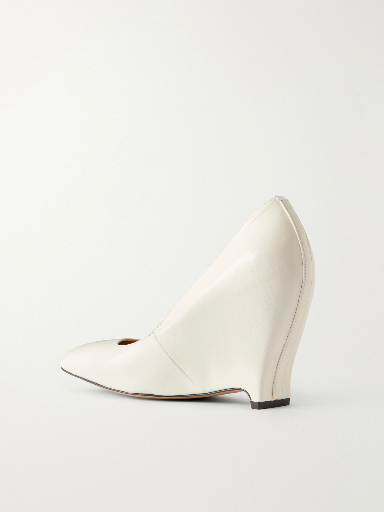 Maison Margiela Womens White H55 Pointed-toe Leather Courts Eur 40 / 7 Uk In Animal Print