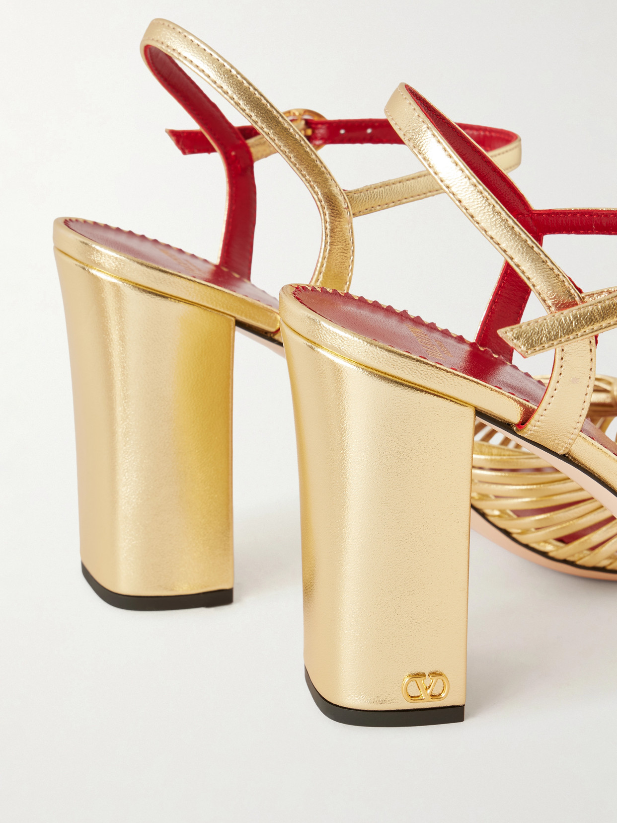 Valentino Garavani 90mm Vlogo Anne Metallic Leather Block-heel Sandals In Yellow