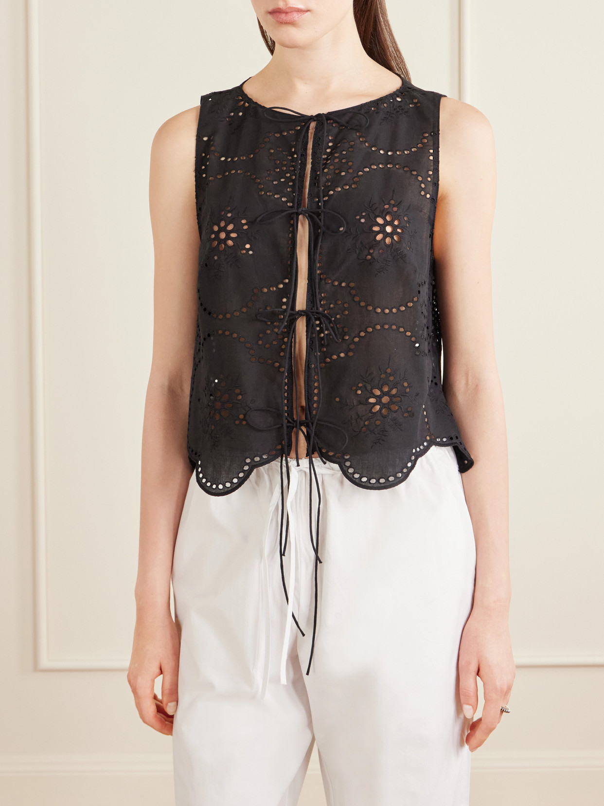 Scalloped Broderie Anglaise Cotton Top