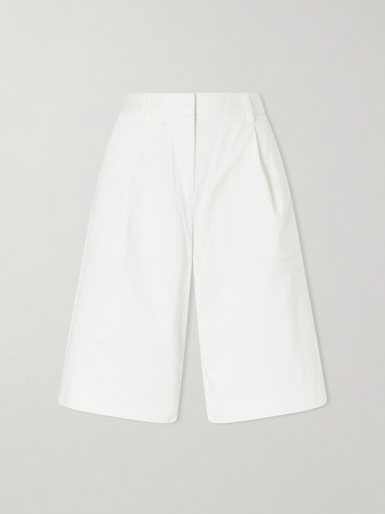 Matteau Pleated Organic Cotton-blend Twill Shorts In White