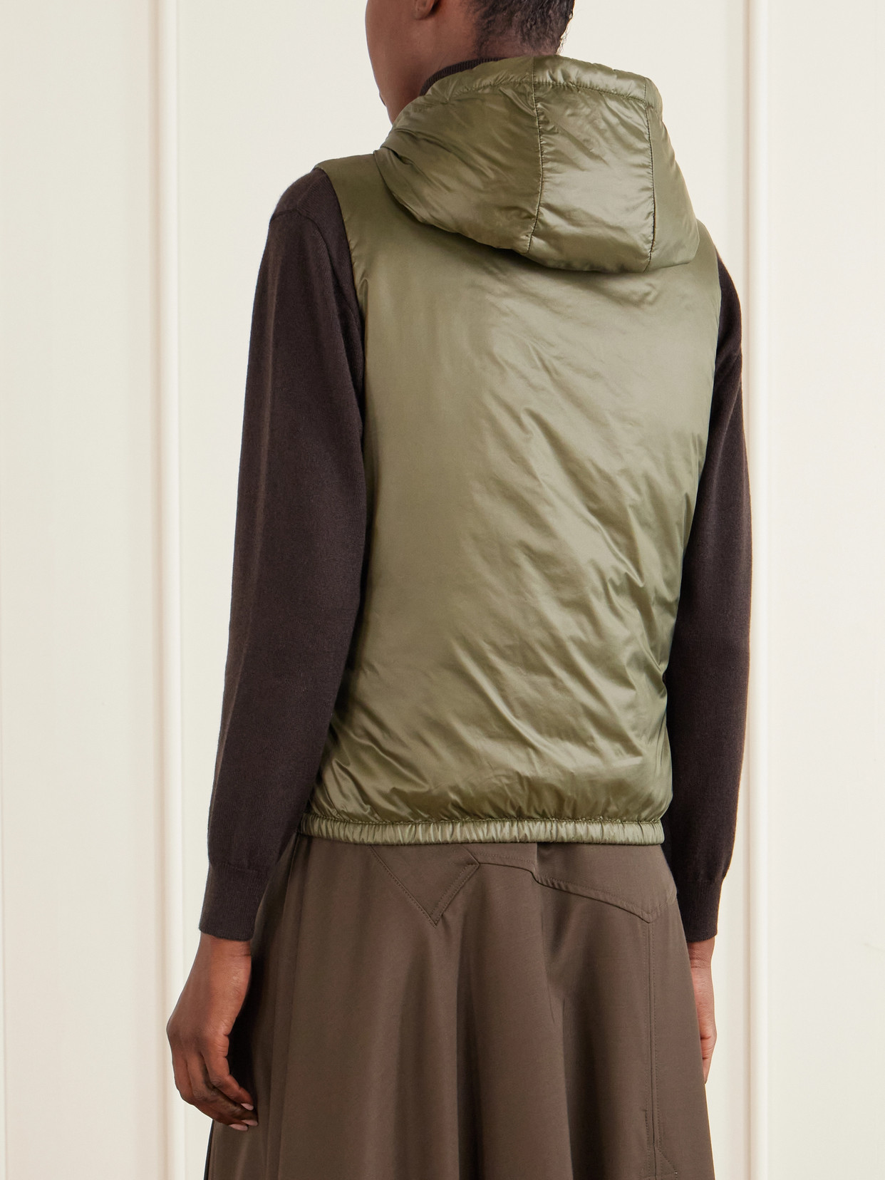 Moncler Lansette Hooded Shell Vest In Green