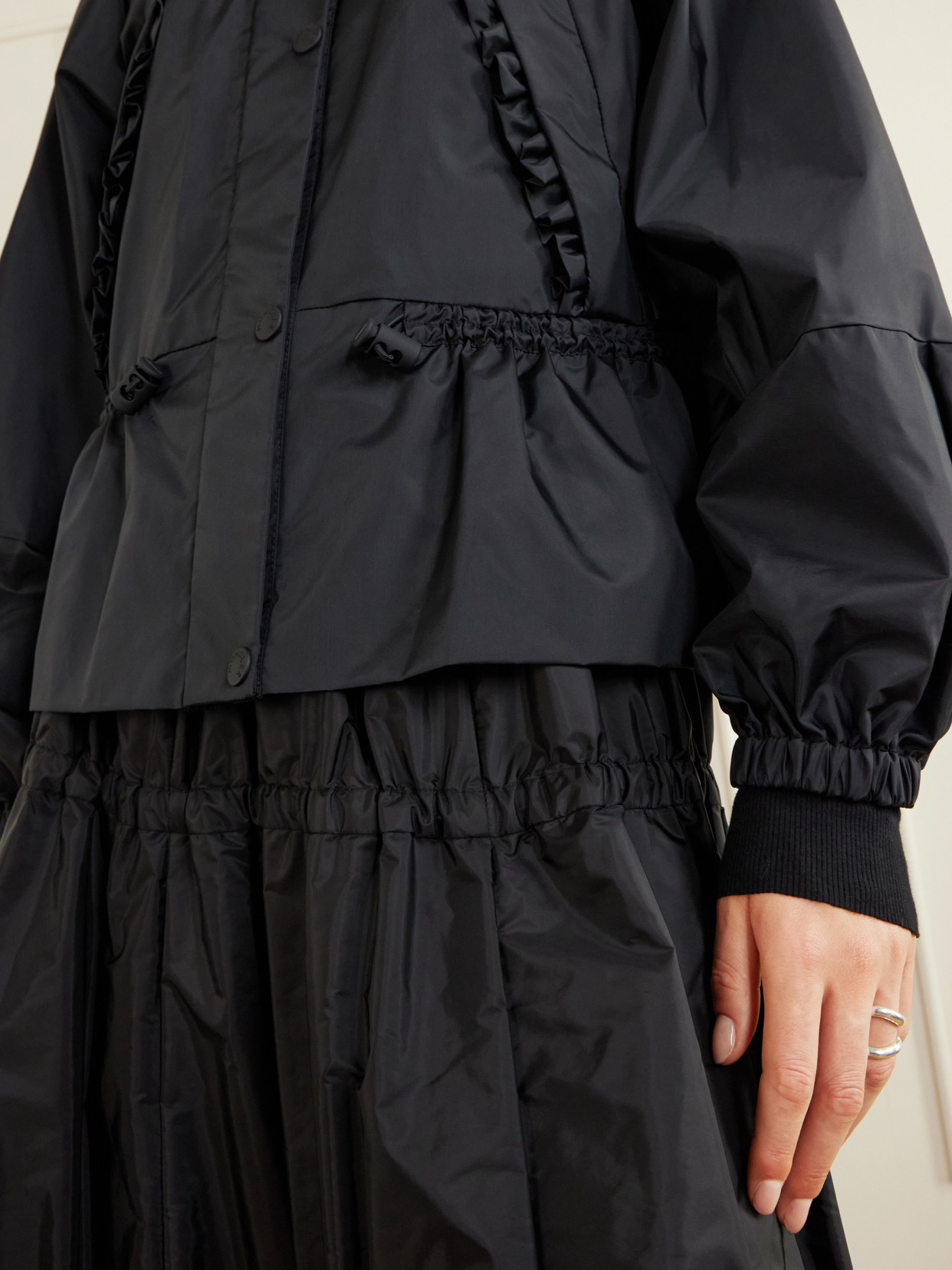 Moncler Imaginaire Short Nylon Canvas Parka In Blue