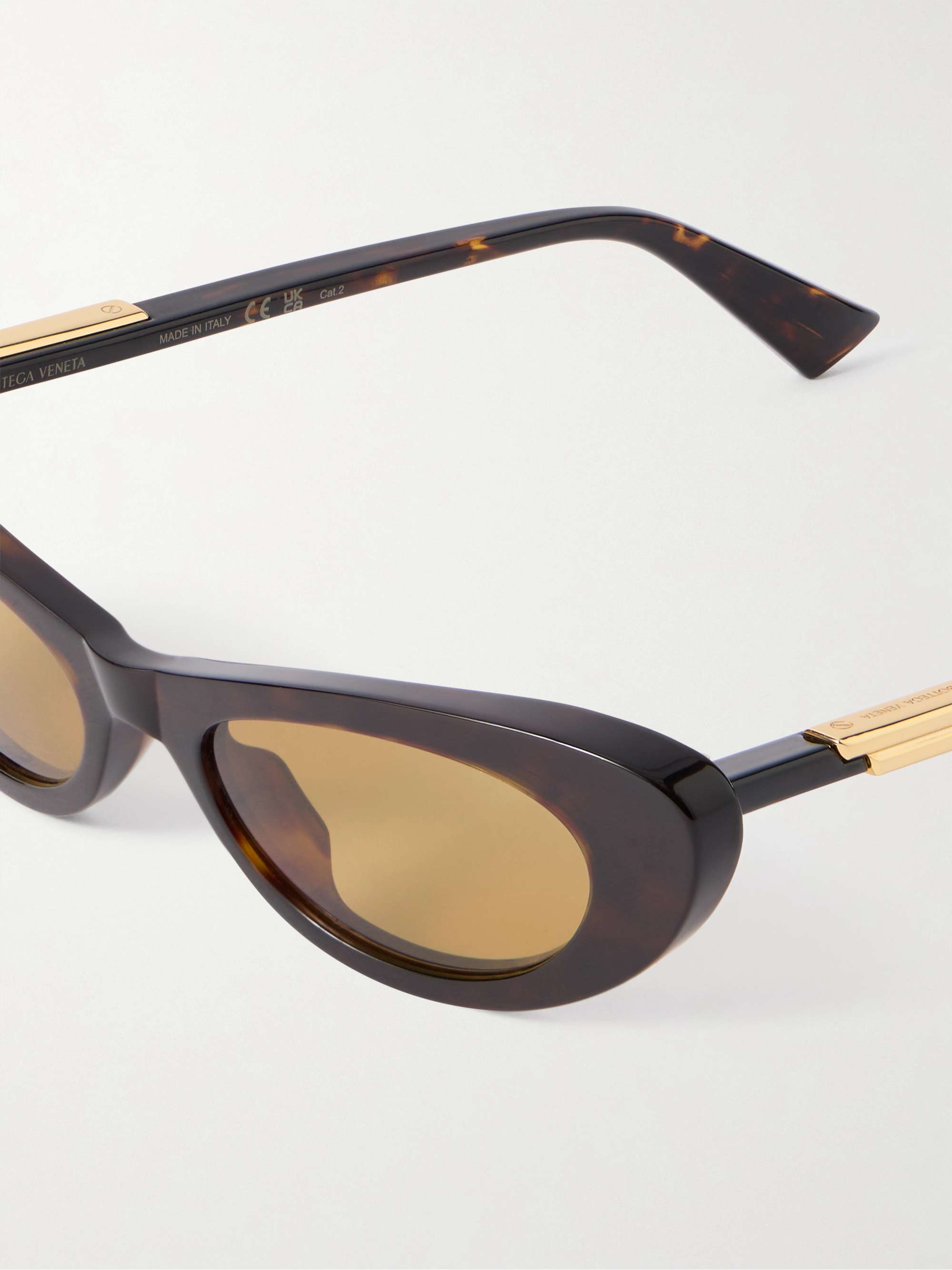 Bottega Veneta Tortoiseshell Cat Eye Sunglasses with Gold Accents BOTTEGA VENETA | Angled Cat Eye Sunglasses – SAINTE The Store main image 4