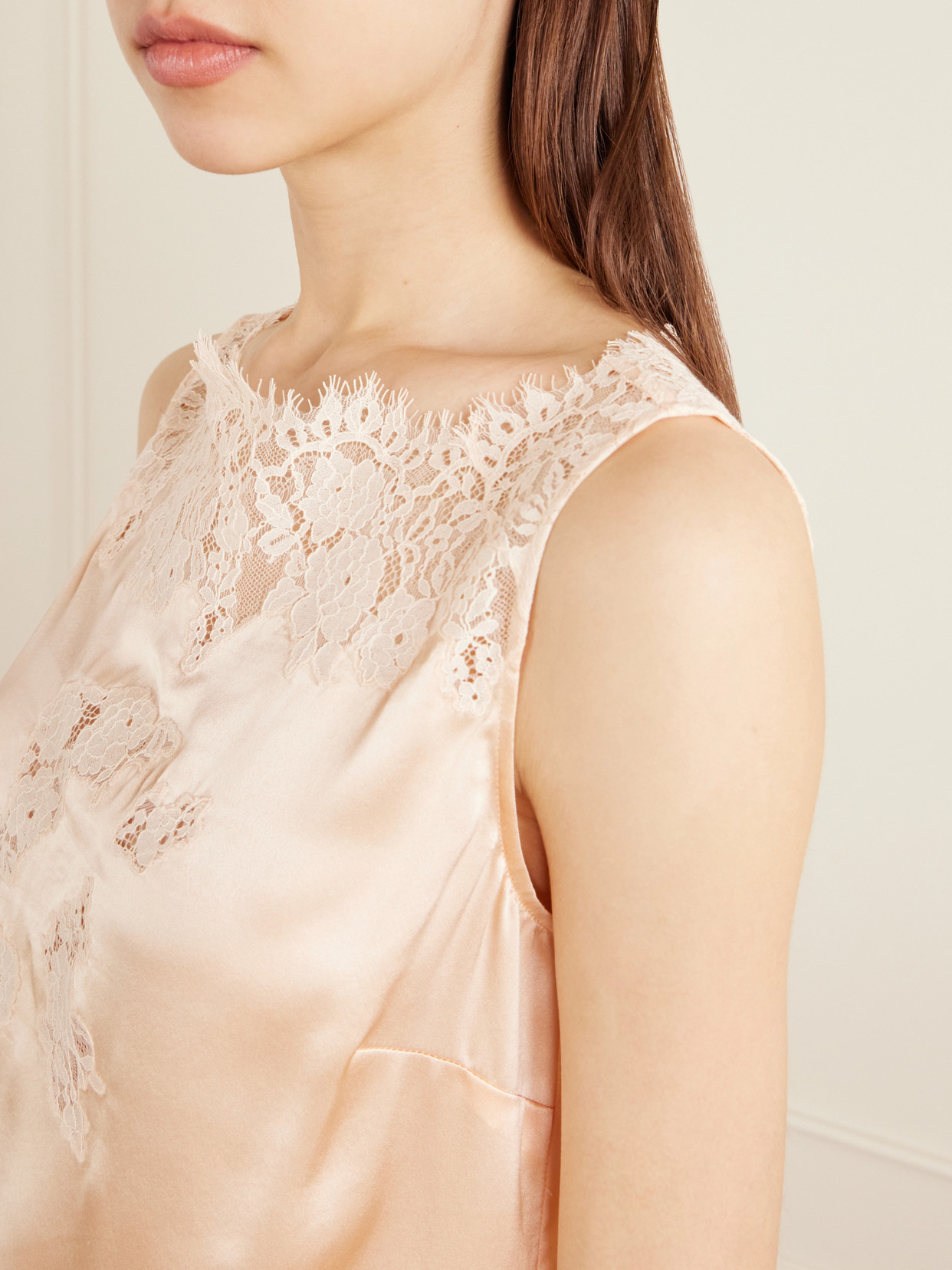 Dôen - Viviane Lace-Trimmed Silk-Satin Top