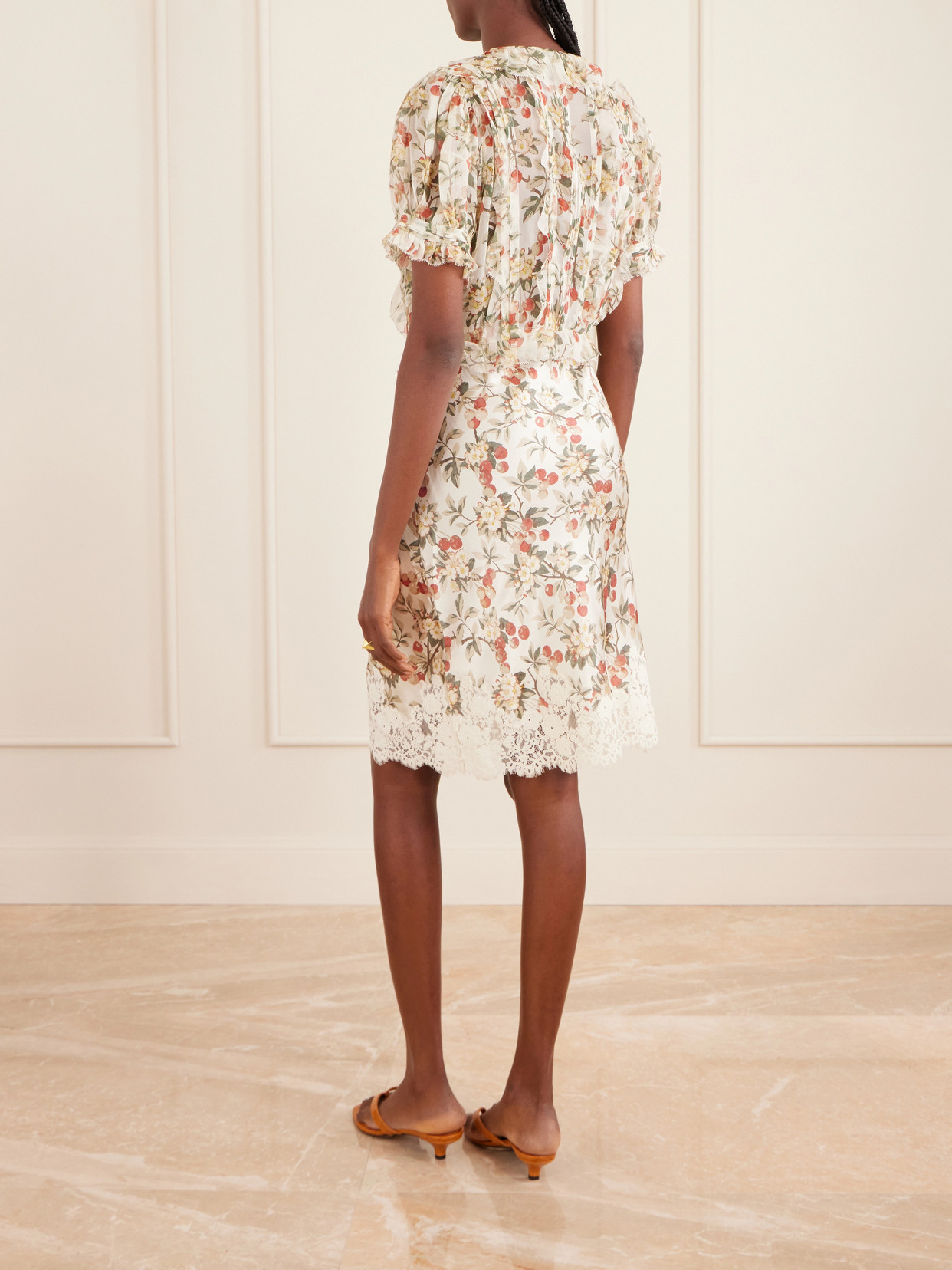 Dôen - Salona Pintucked Ruffled Floral-Print Silk-Georgette Blouse
