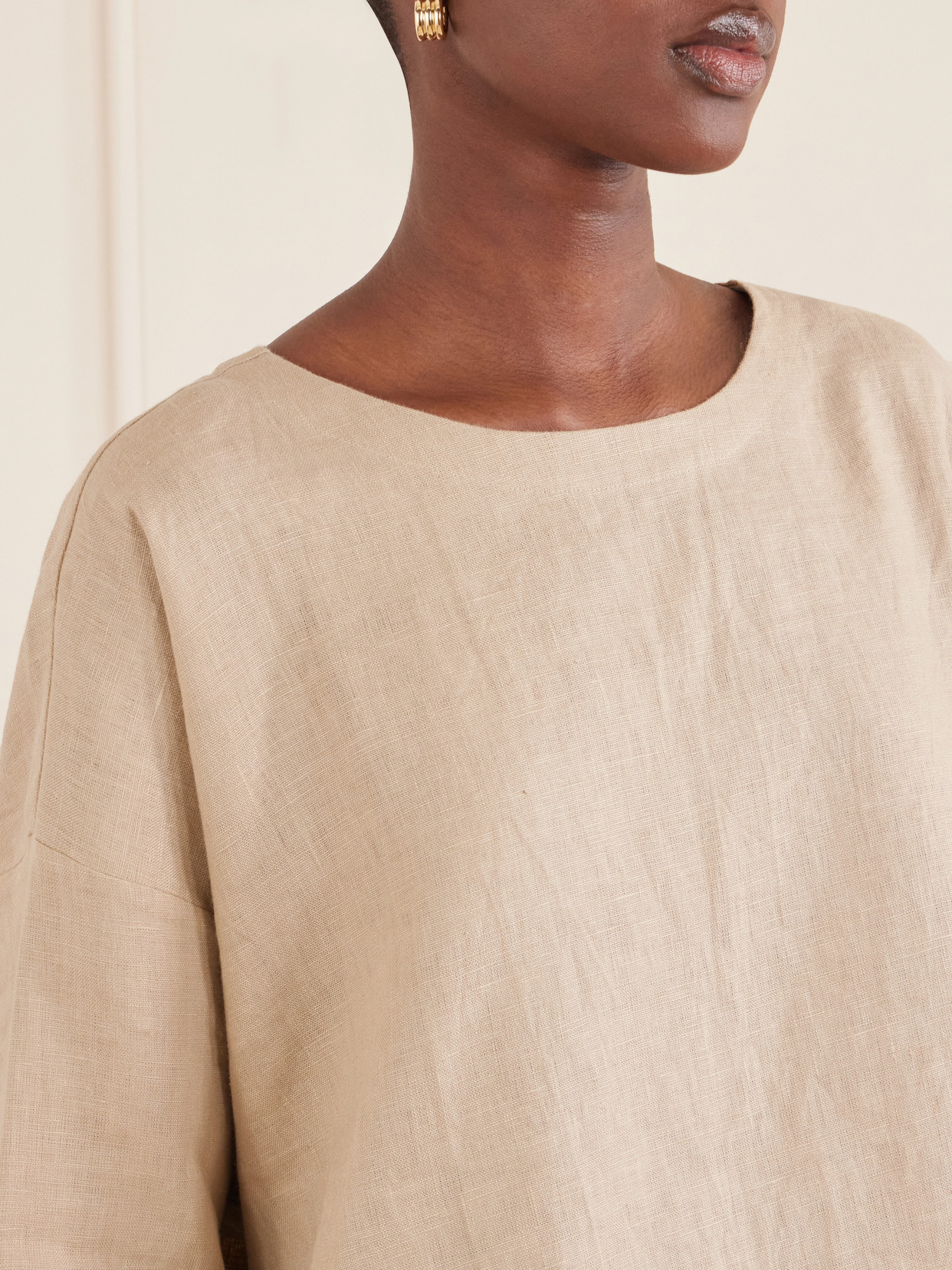 Saria Linen-Chambray T-Shirt