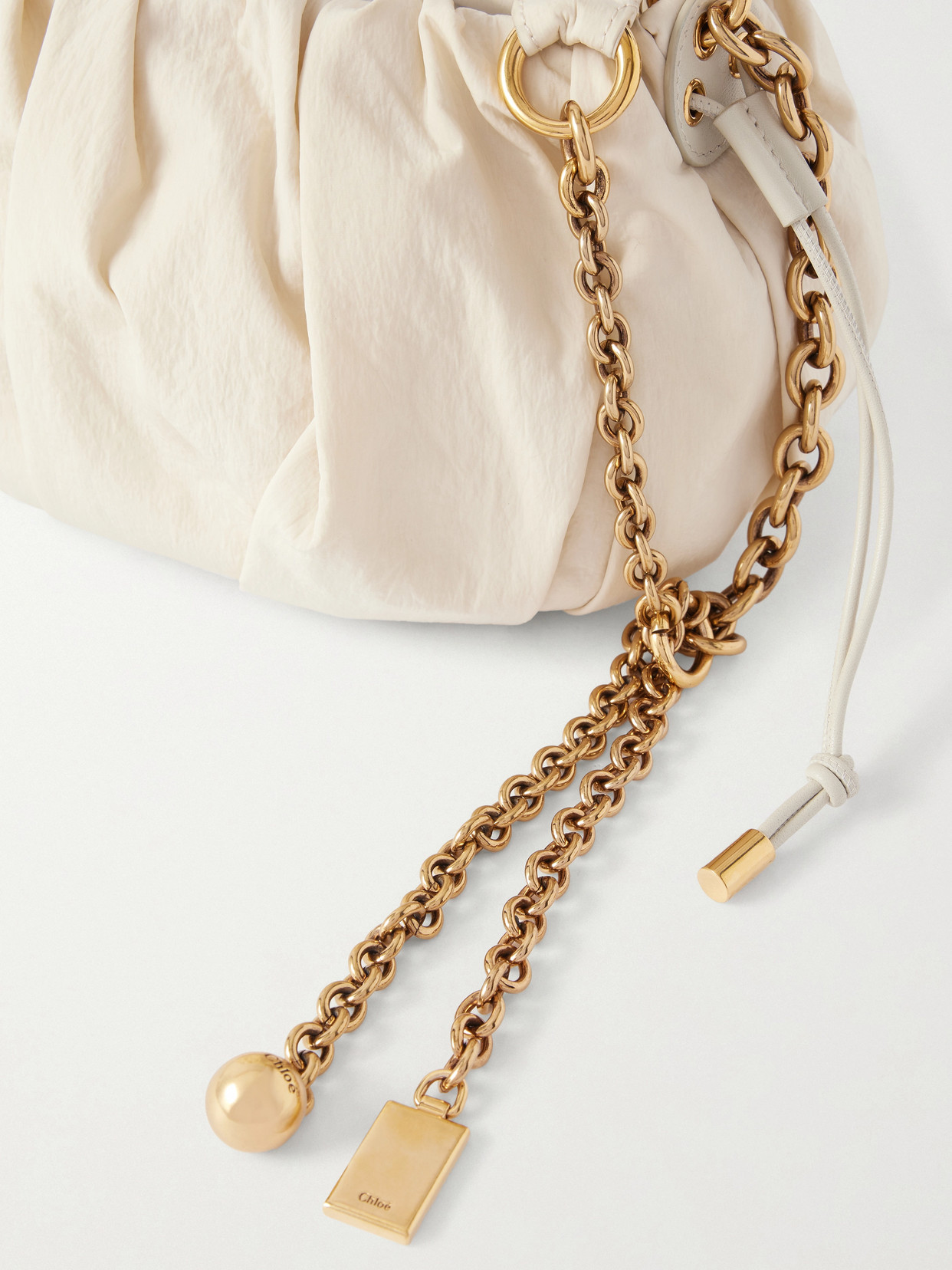 Chloé Pleated Shell Shoulder Bag In White