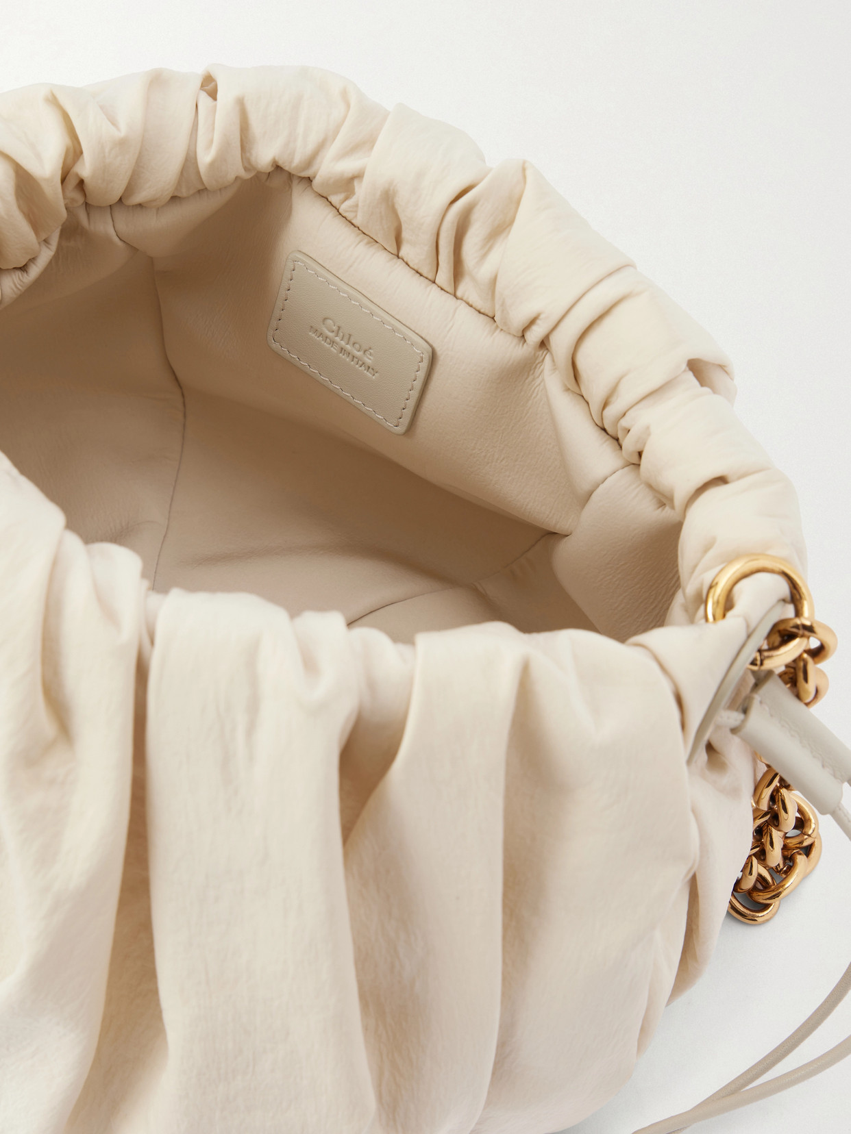 Chloé Pleated Shell Shoulder Bag In White