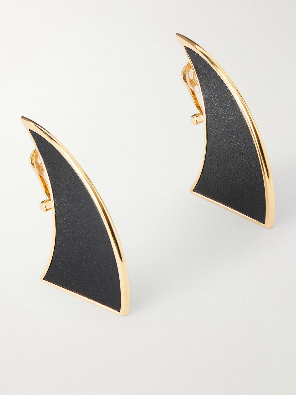 Alaïa Gold-tone Leather Earrings In Red