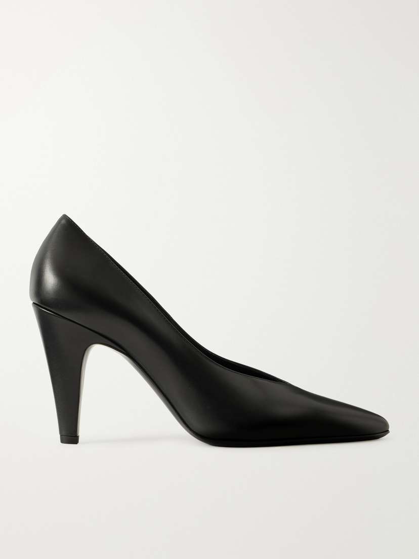Alaïa 90 Leather Pumps