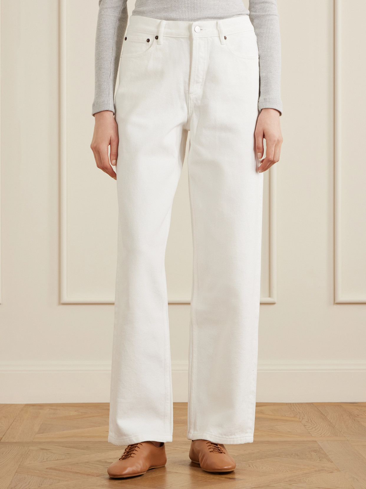 Everyday Straight-Leg Jeans